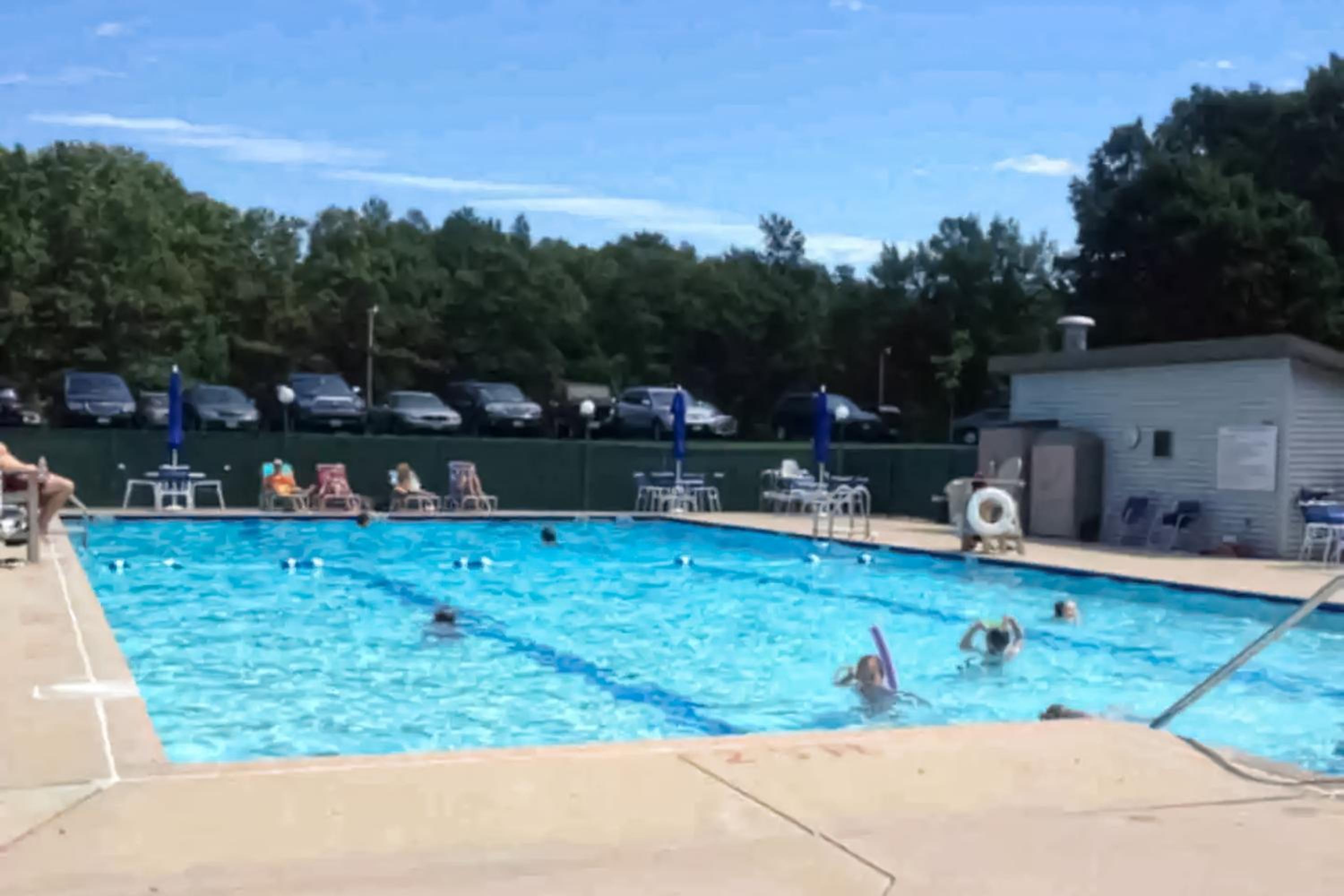 Pool and Beach Access! Lake Arrowhead Hideaway