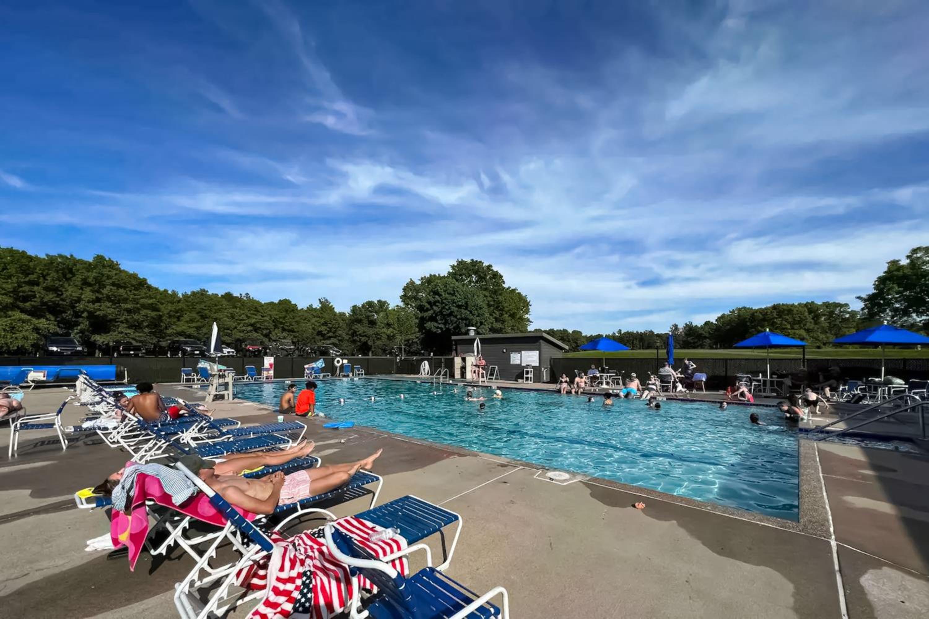 Pool and Beach Access! Lake Arrowhead Hideaway