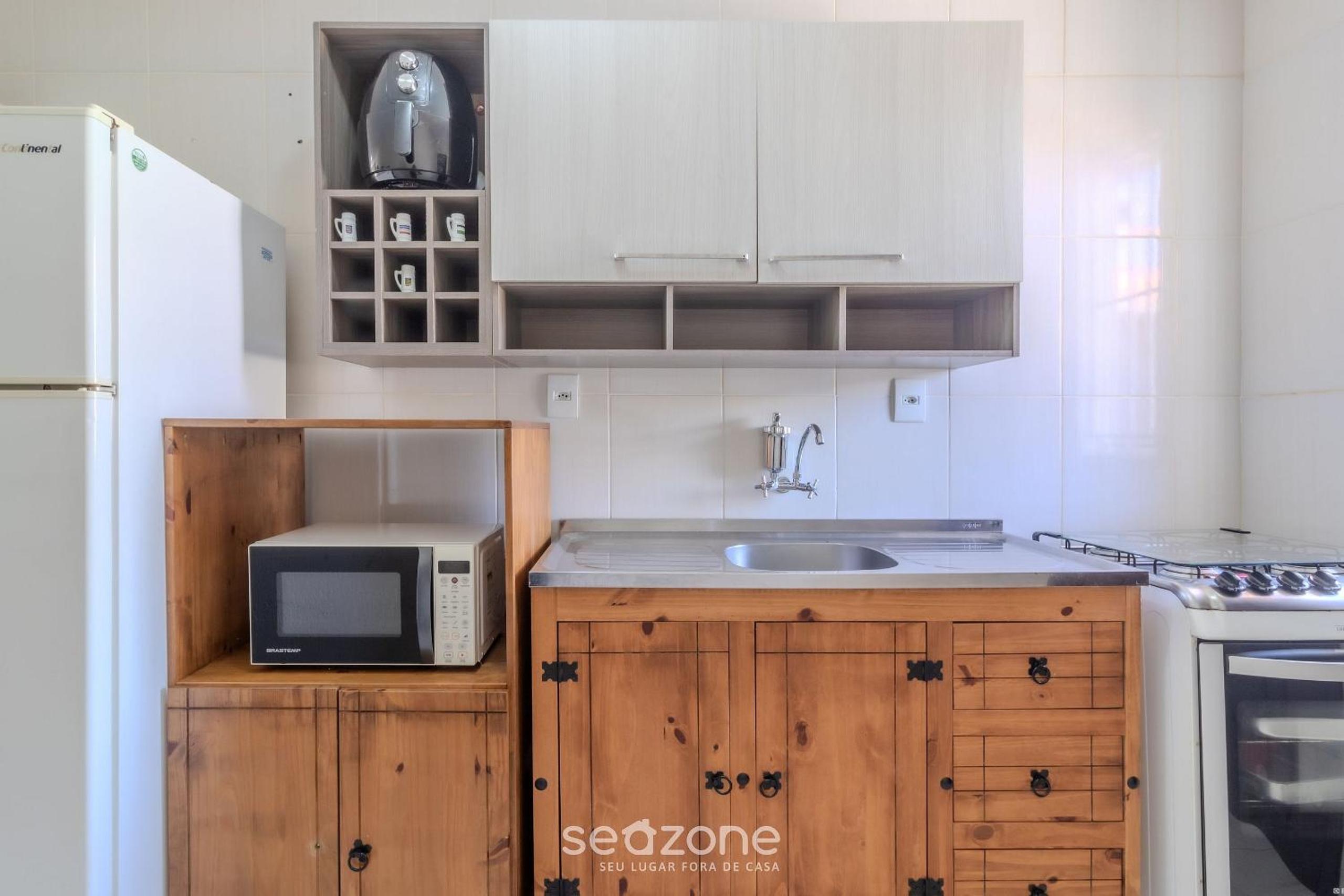 3BR House w/ Pool & BBQ, 500m Beach – RUA0226