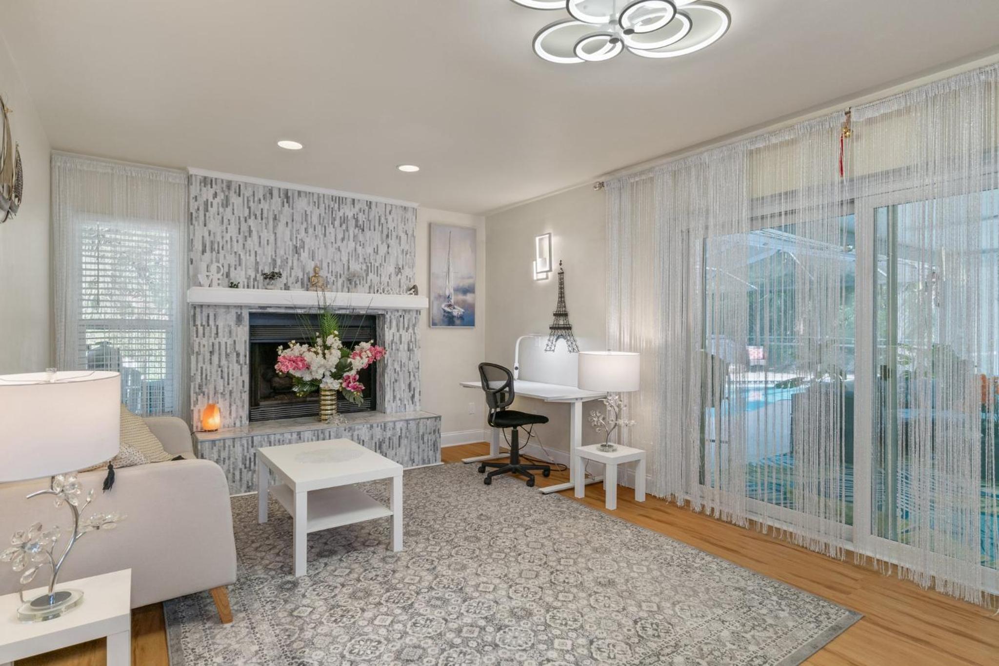 Minutes to boat ramps and beach and private pool!