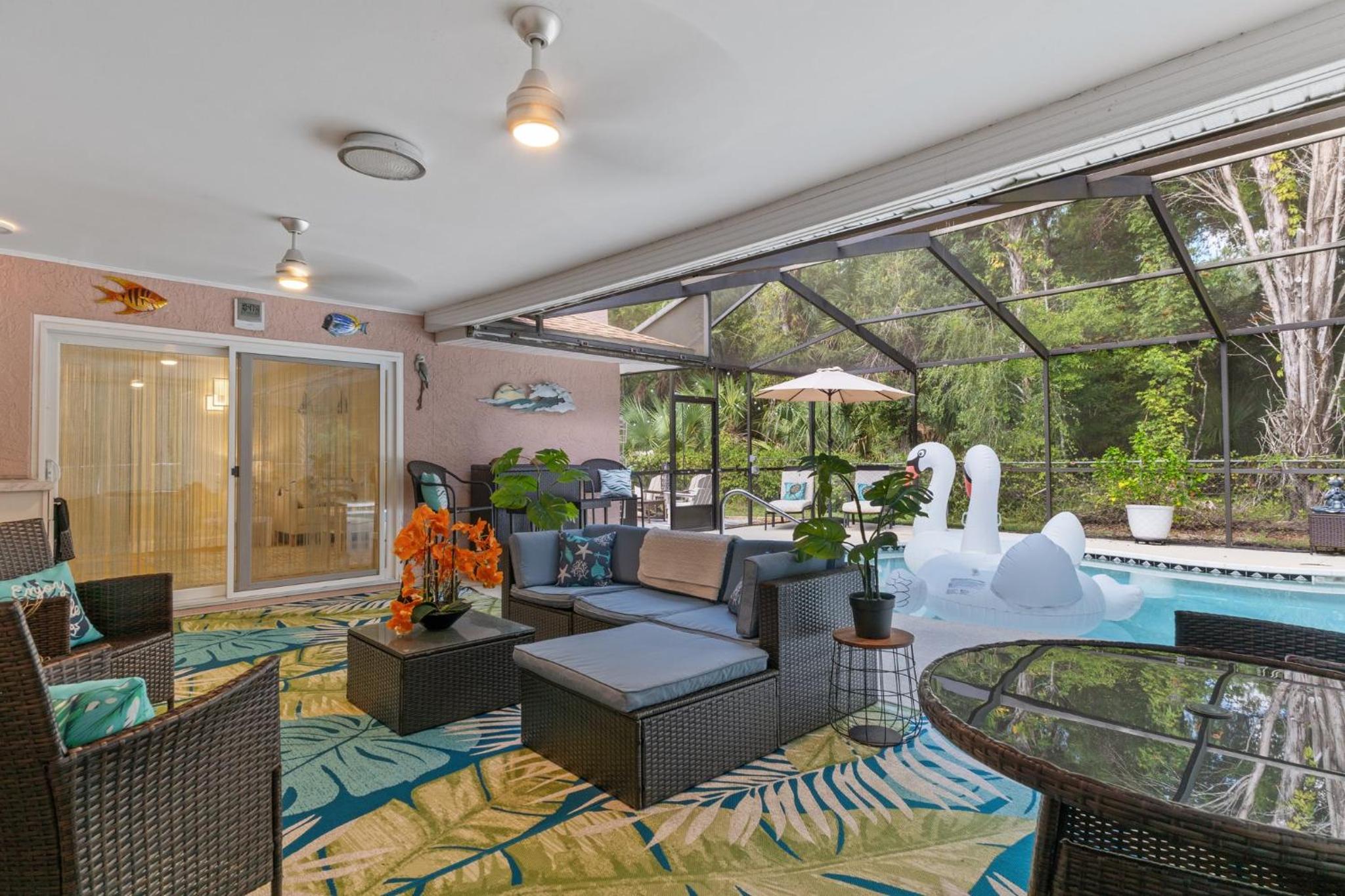 Minutes to boat ramps and beach and private pool!