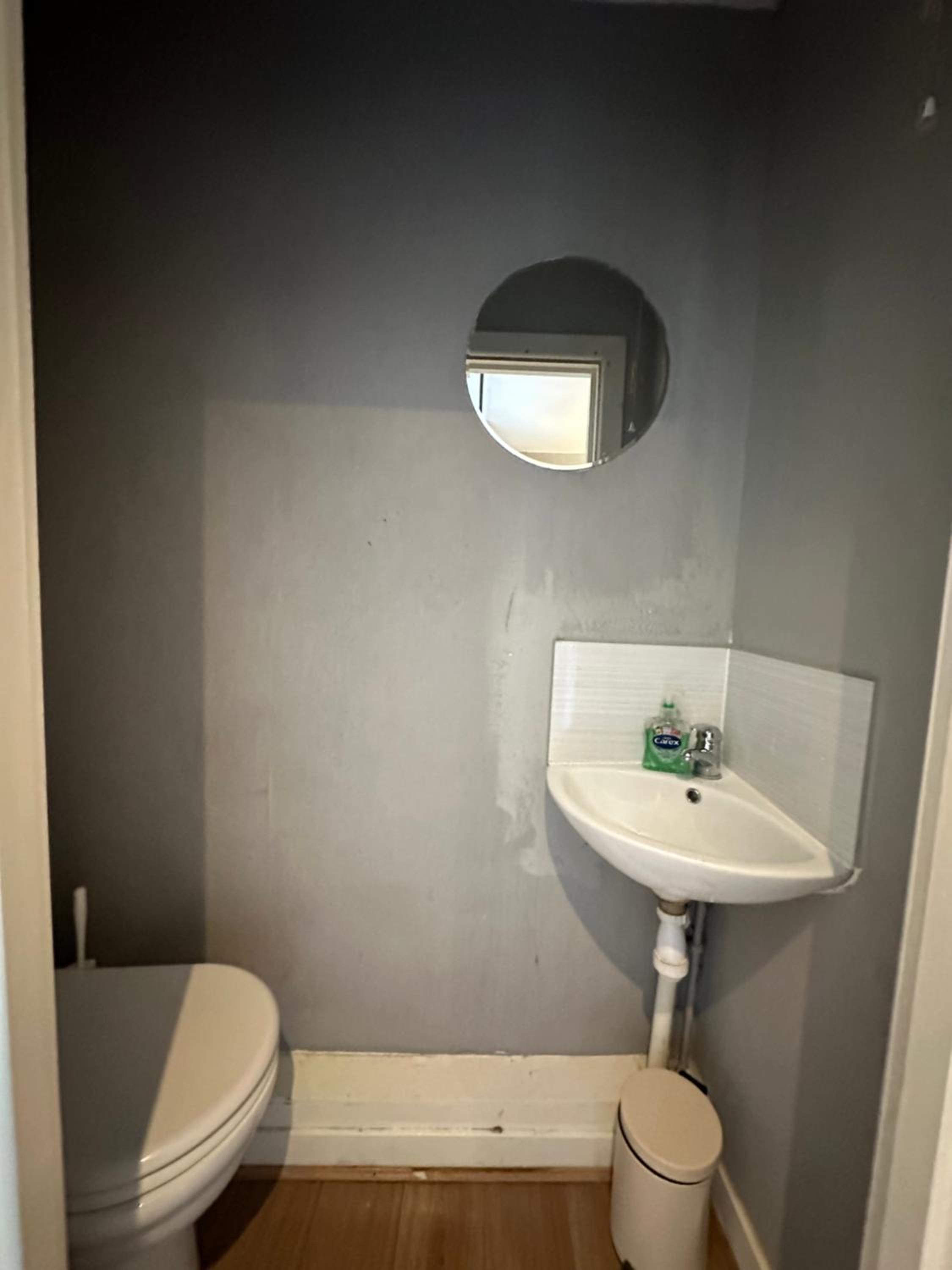 Edgware rooms