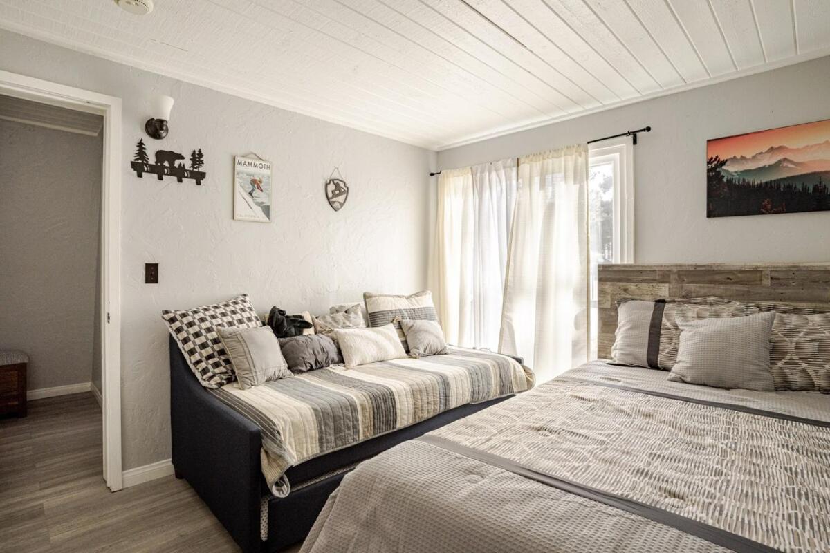 Comfy Modern Big Bear Cabin