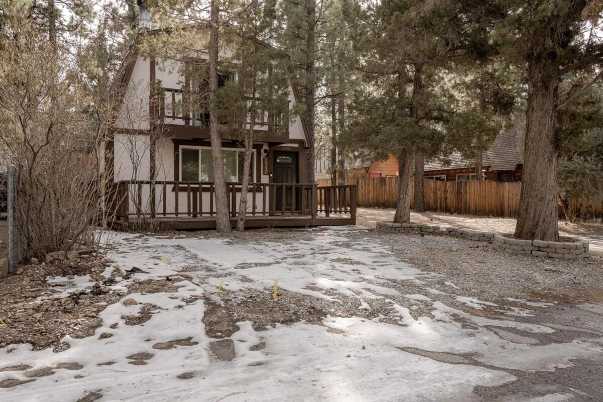 Comfy Modern Big Bear Cabin