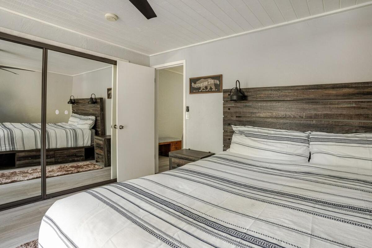 Comfy Modern Big Bear Cabin