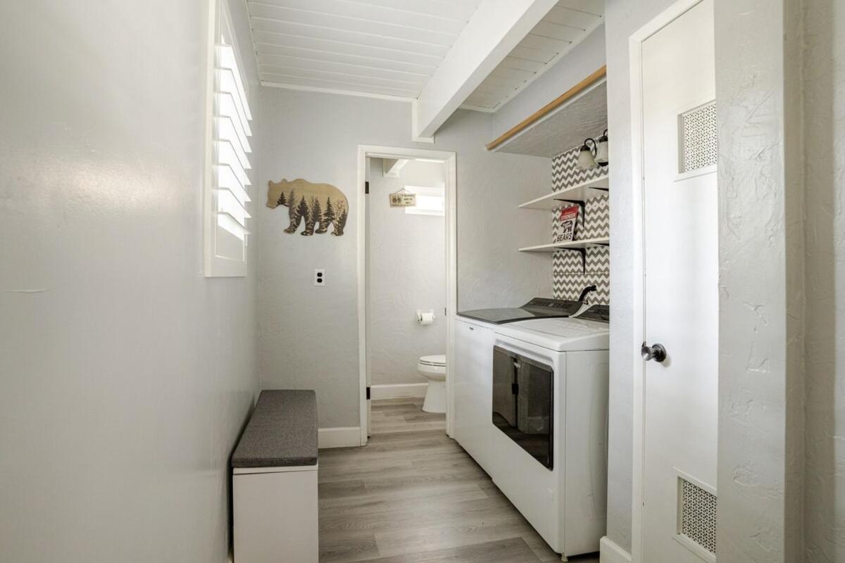 Comfy Modern Big Bear Cabin