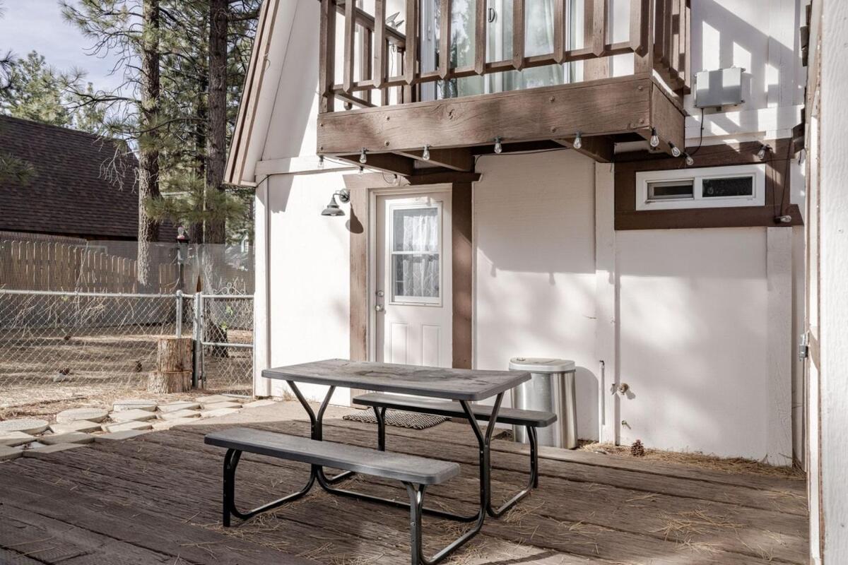 Comfy Modern Big Bear Cabin