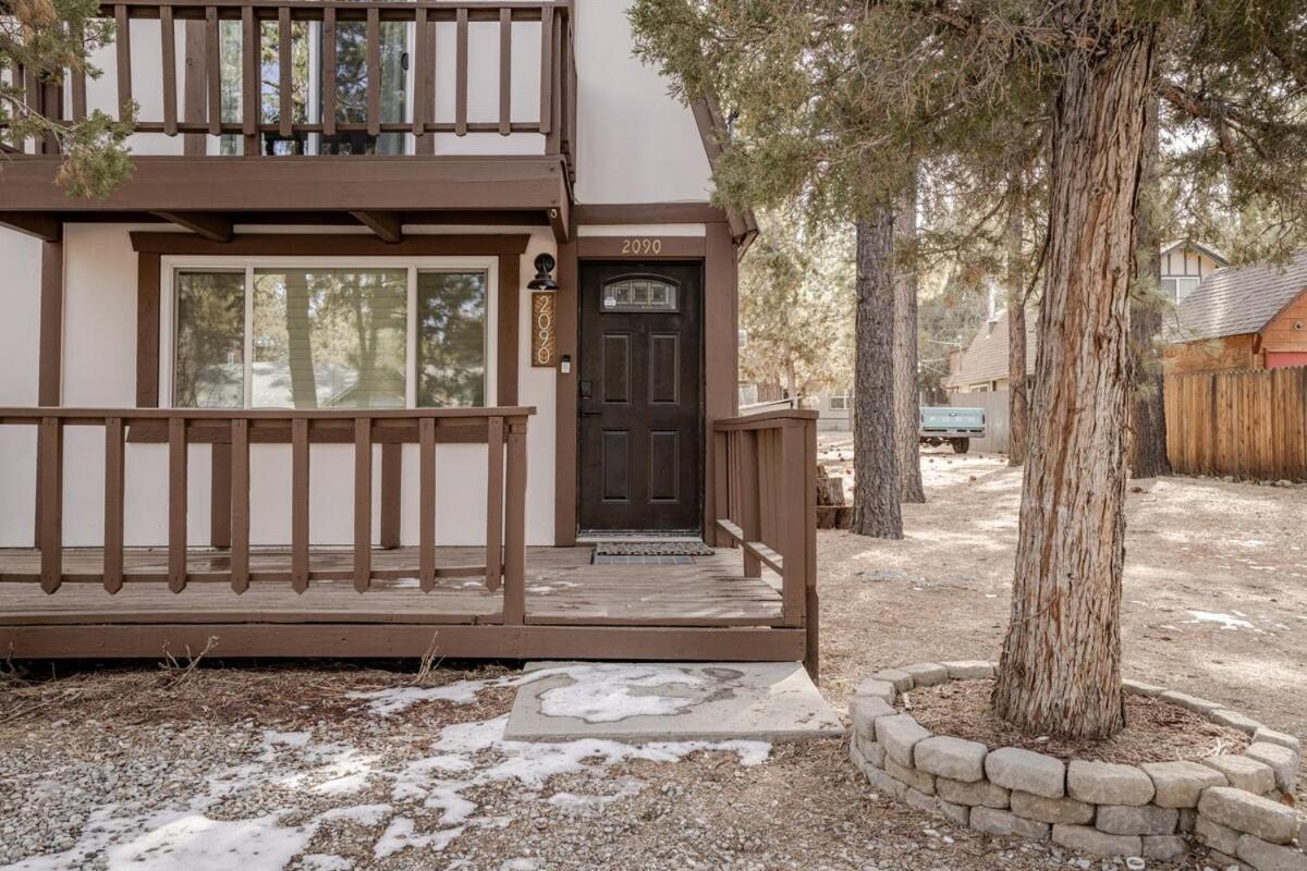 Comfy Modern Big Bear Cabin