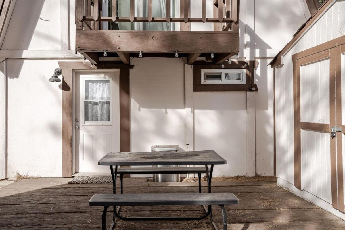 Comfy Modern Big Bear Cabin