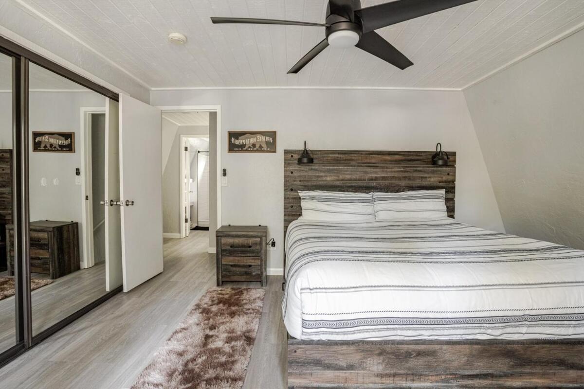 Comfy Modern Big Bear Cabin