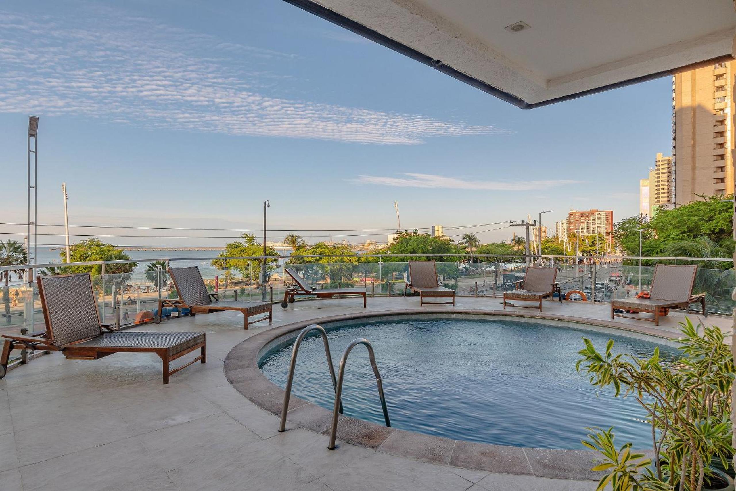 Iracema Residence #103 - Seafront by Carpediem