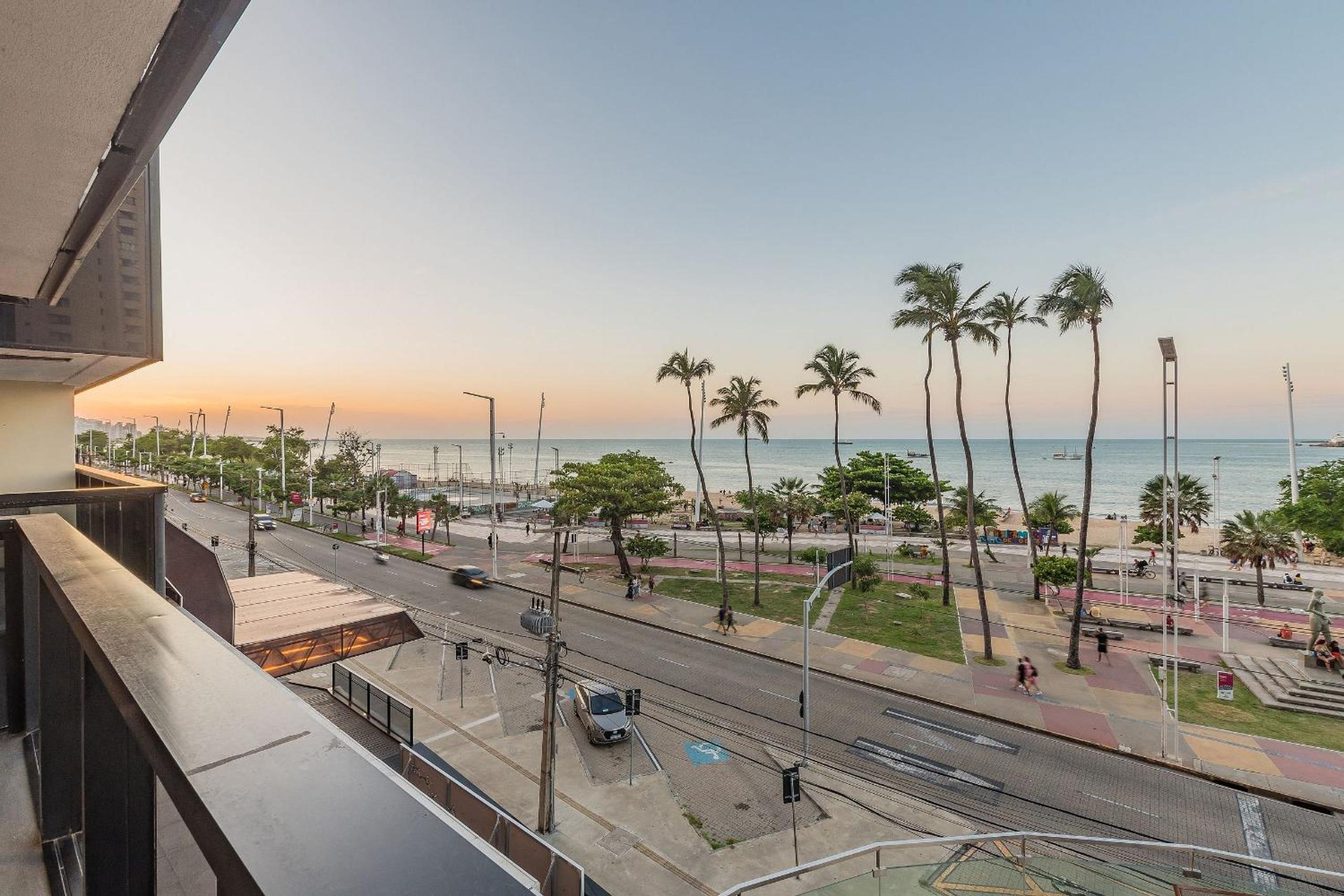 Iracema Residence #103 - Seafront by Carpediem