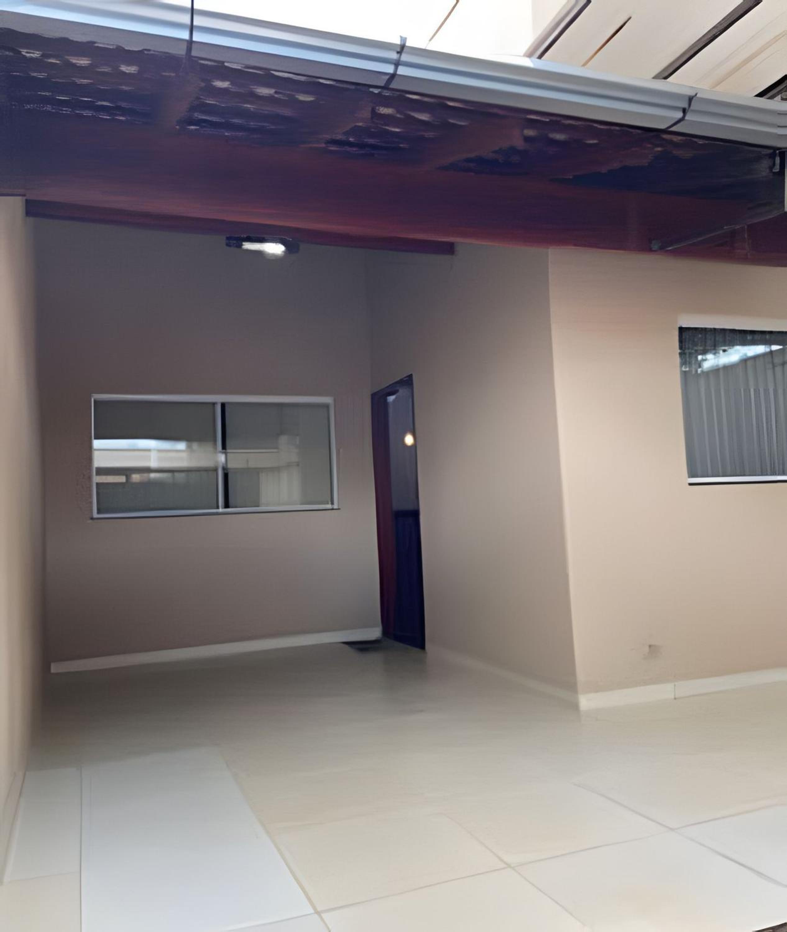 Casa Aconchegante com 2 Quartos