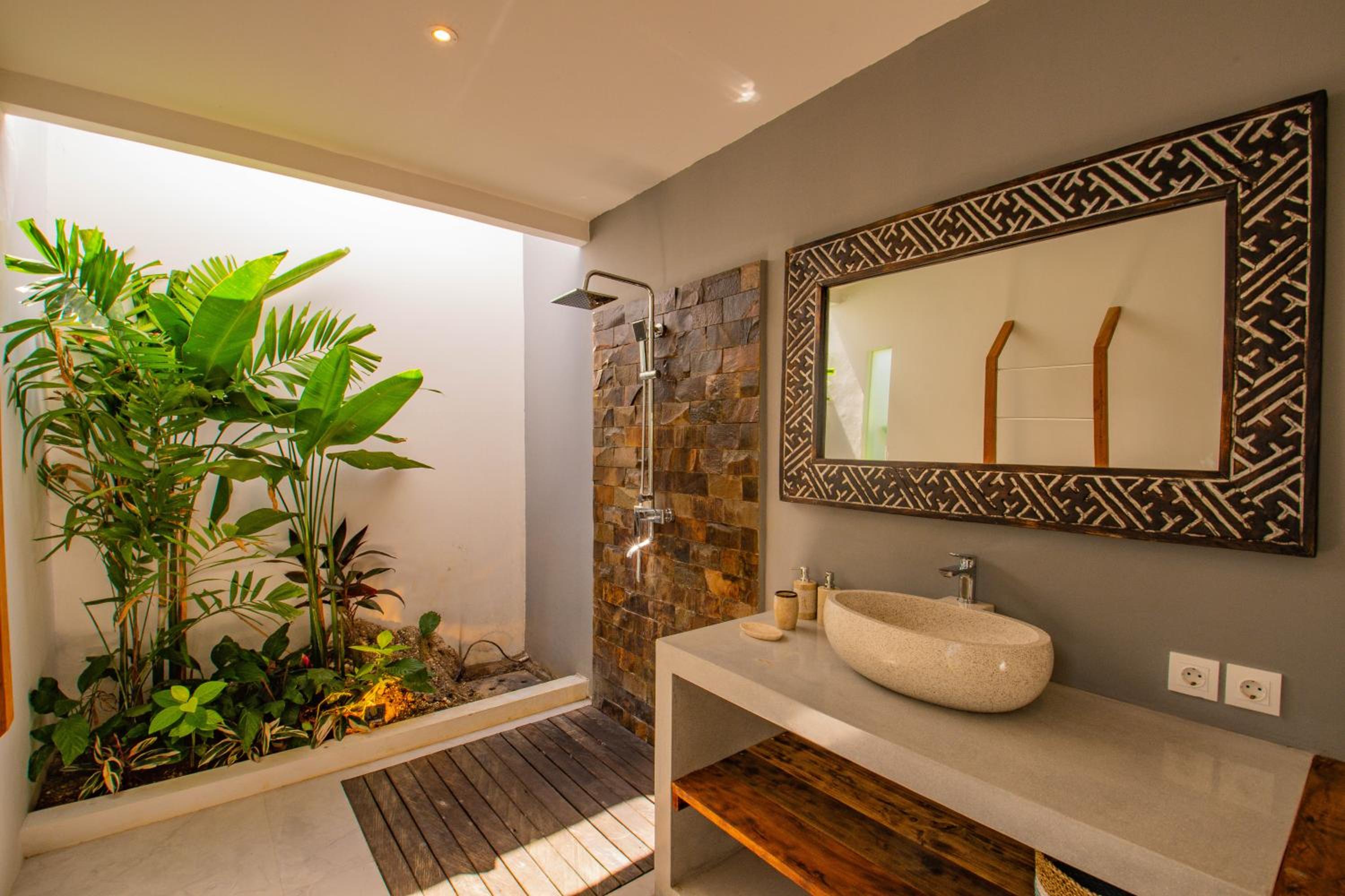 Villa Yolanda - Seminyak Beach