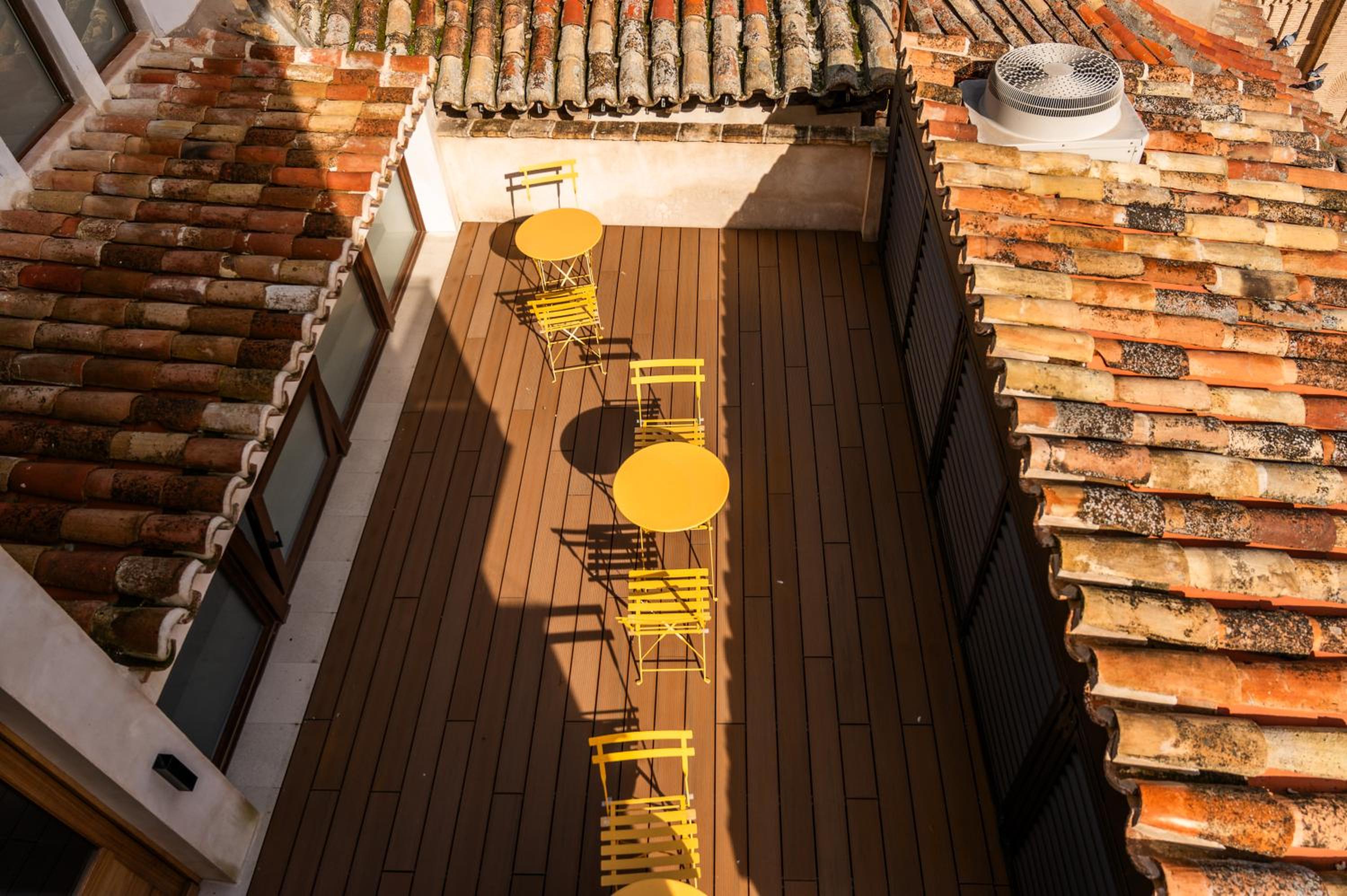 Apartamentos Santa Fe - Calle Armas by Toledo AP