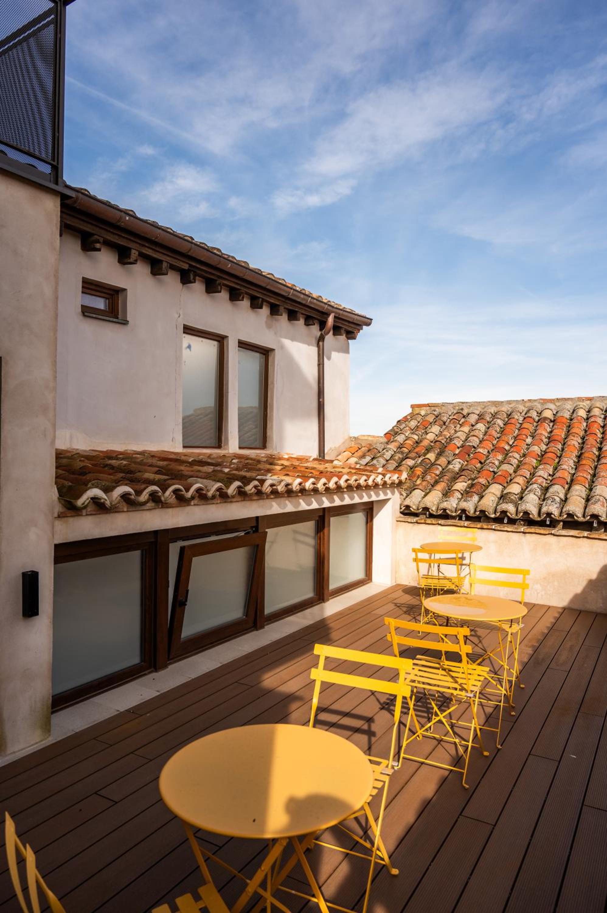 Apartamentos Santa Fe - Calle Armas by Toledo AP