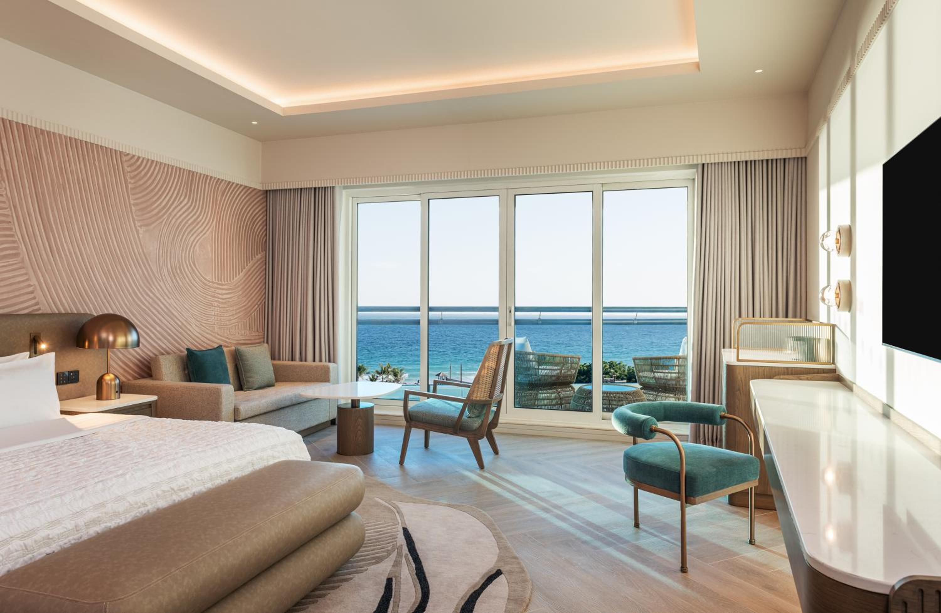 Le Meridien Al Aqah Beach Resort - Image 5