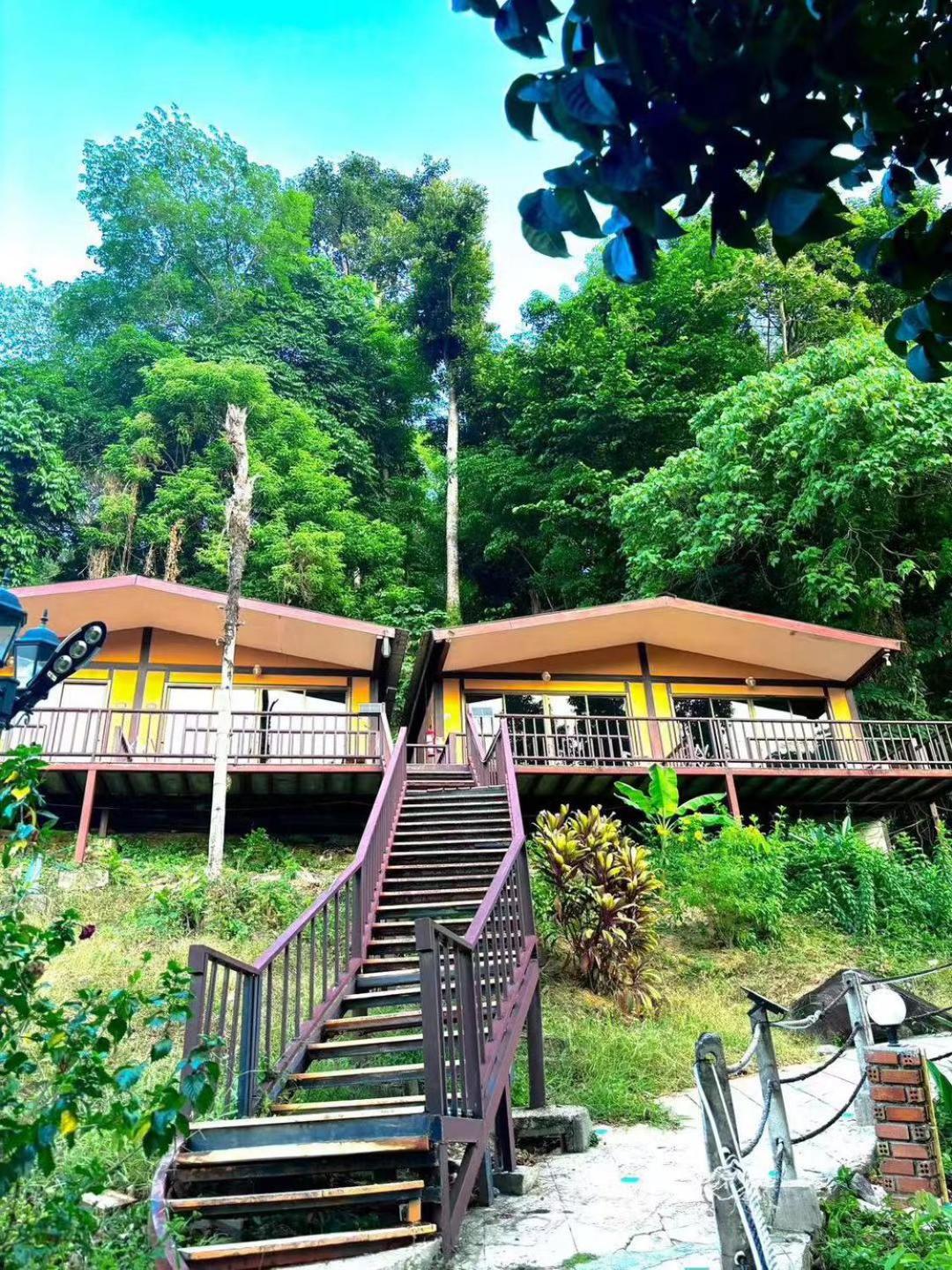 patong beautiful pool villa