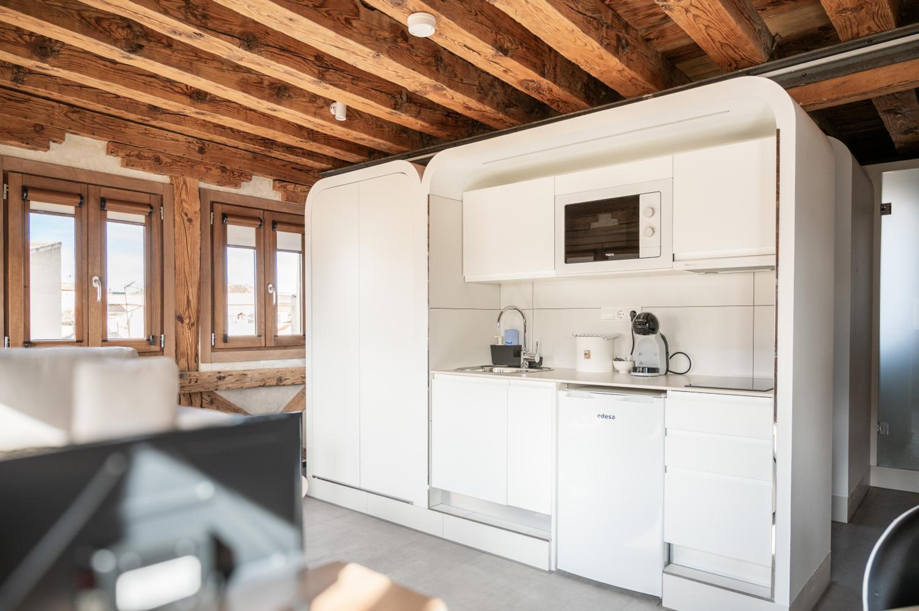 Apartamentos Santa Fe - Calle Armas by Toledo AP