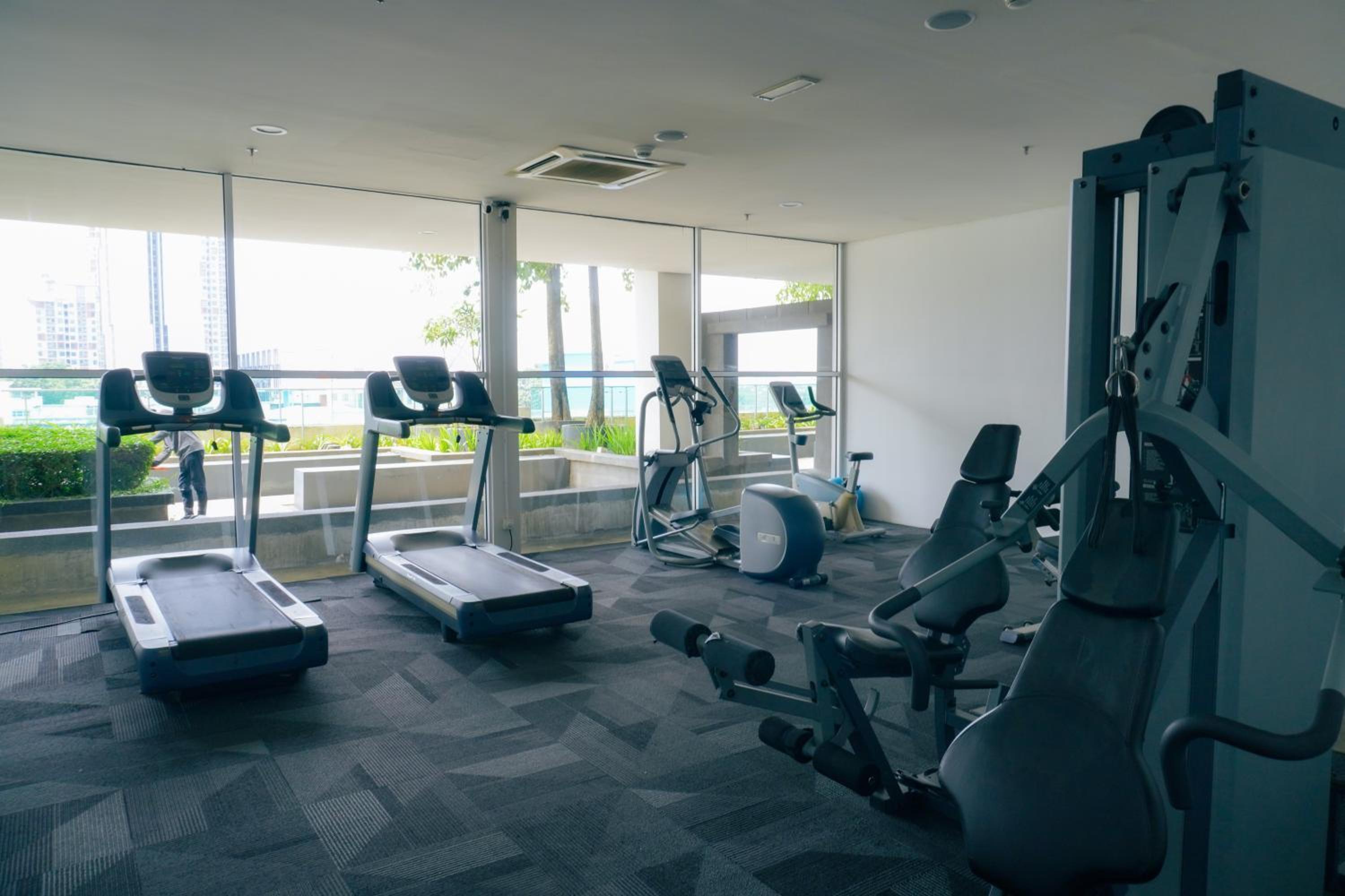 i-Sovo i-City-3sleep-Netflix-Gym