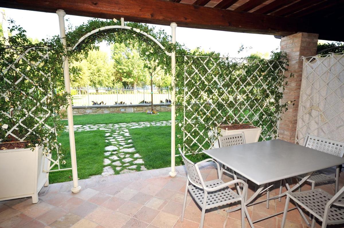 outdoor BBQ area