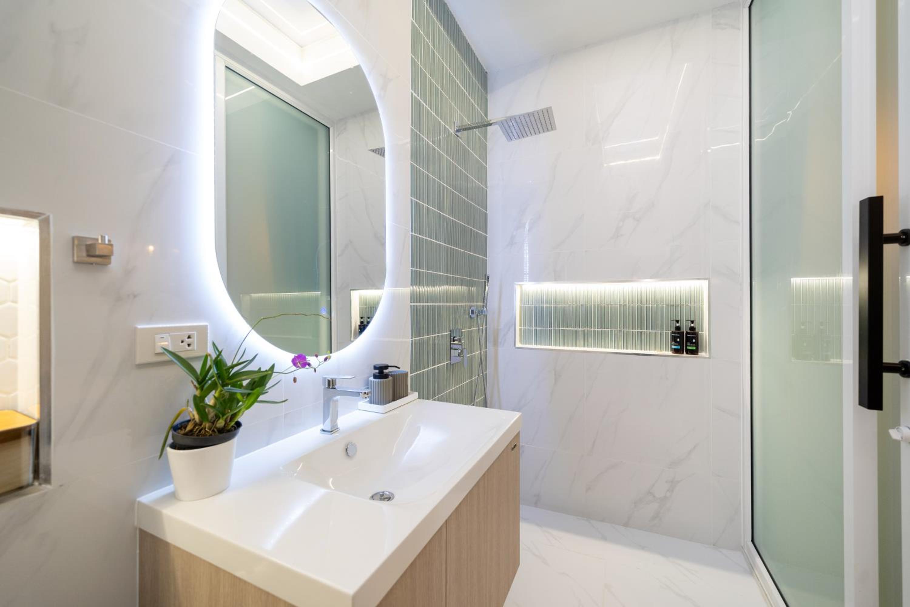 Patong private pool Villa 5BR 4Bath By MP property