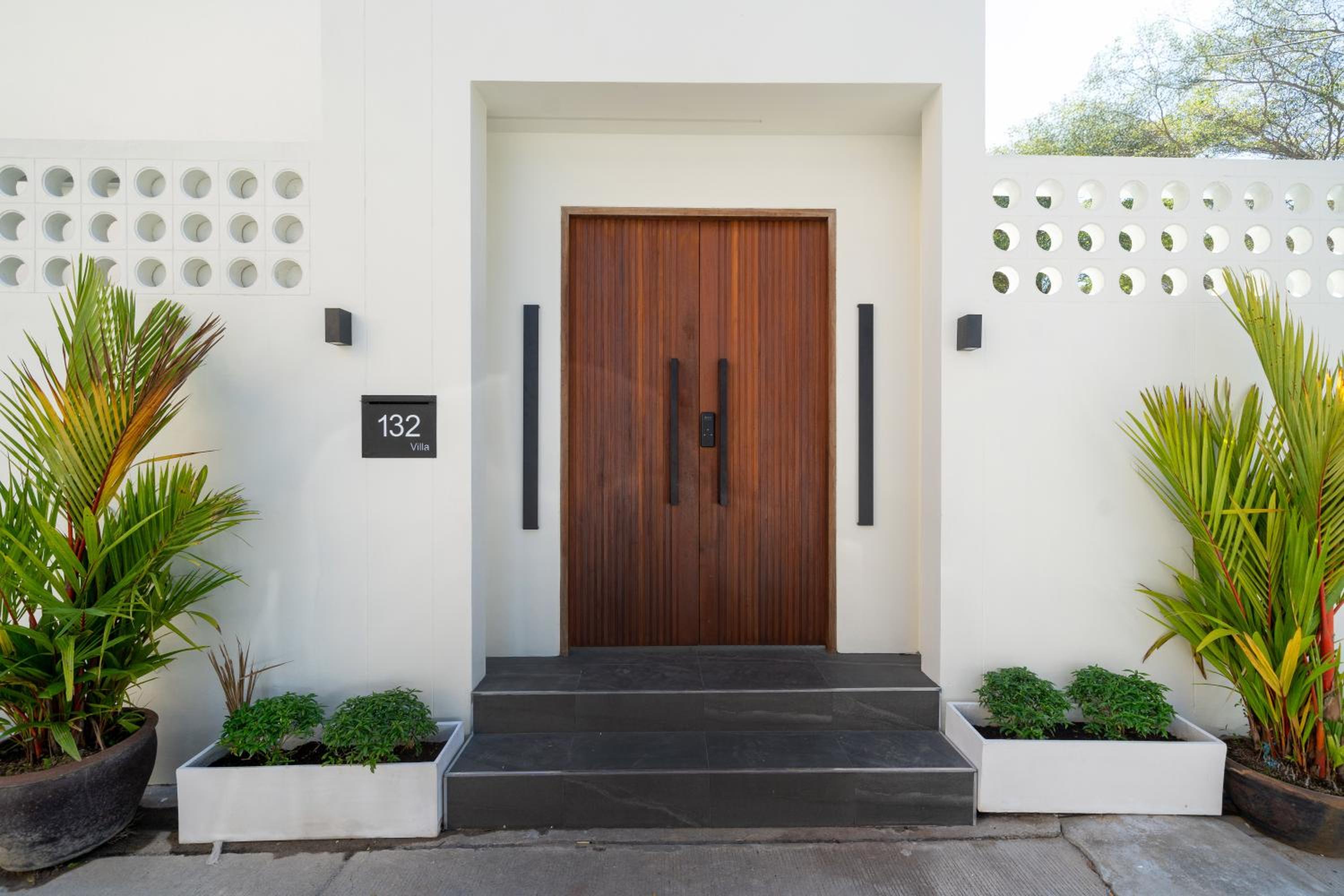 Patong private pool Villa 5BR 4Bath By MP property