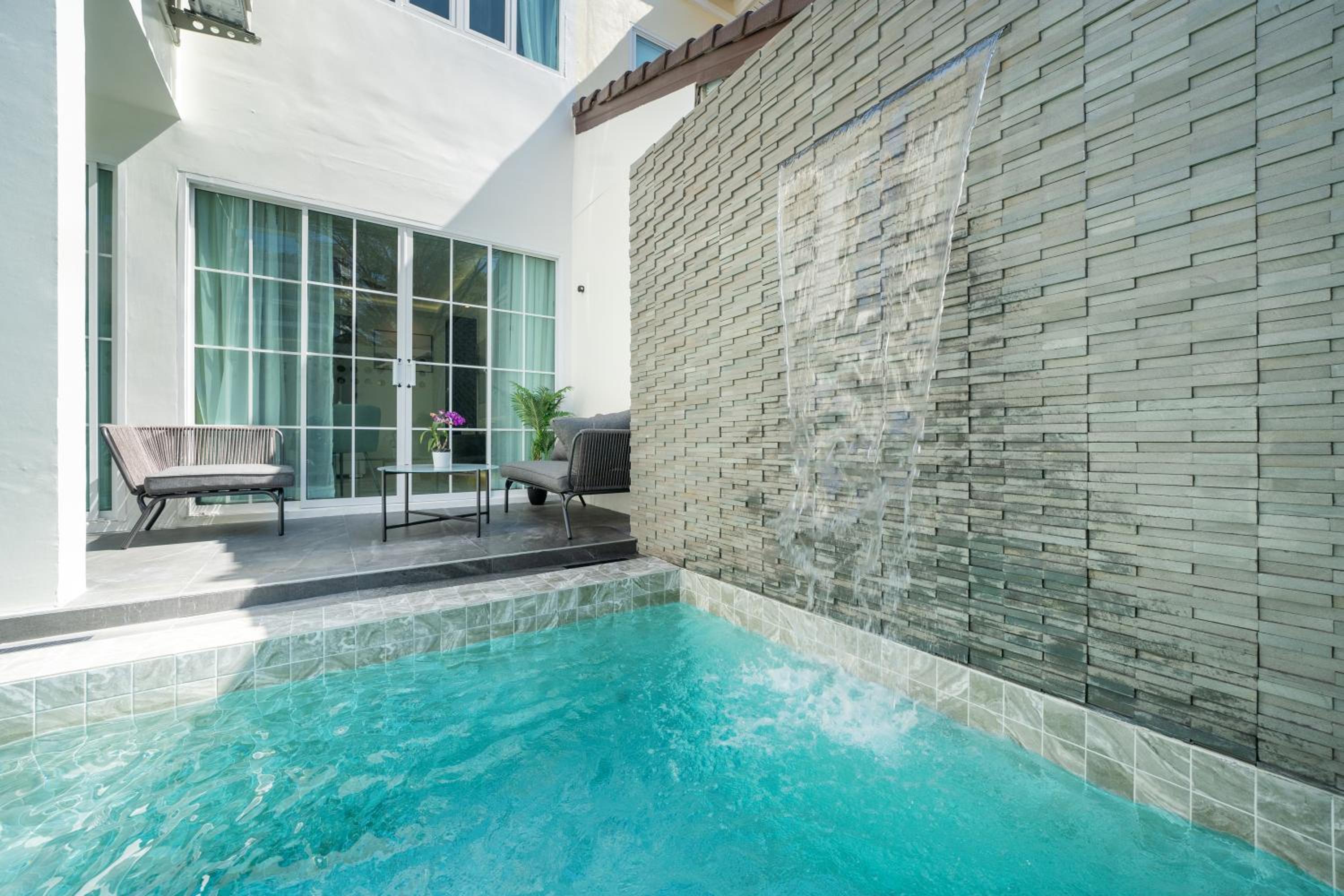 Patong private pool Villa 5BR 4Bath By MP property