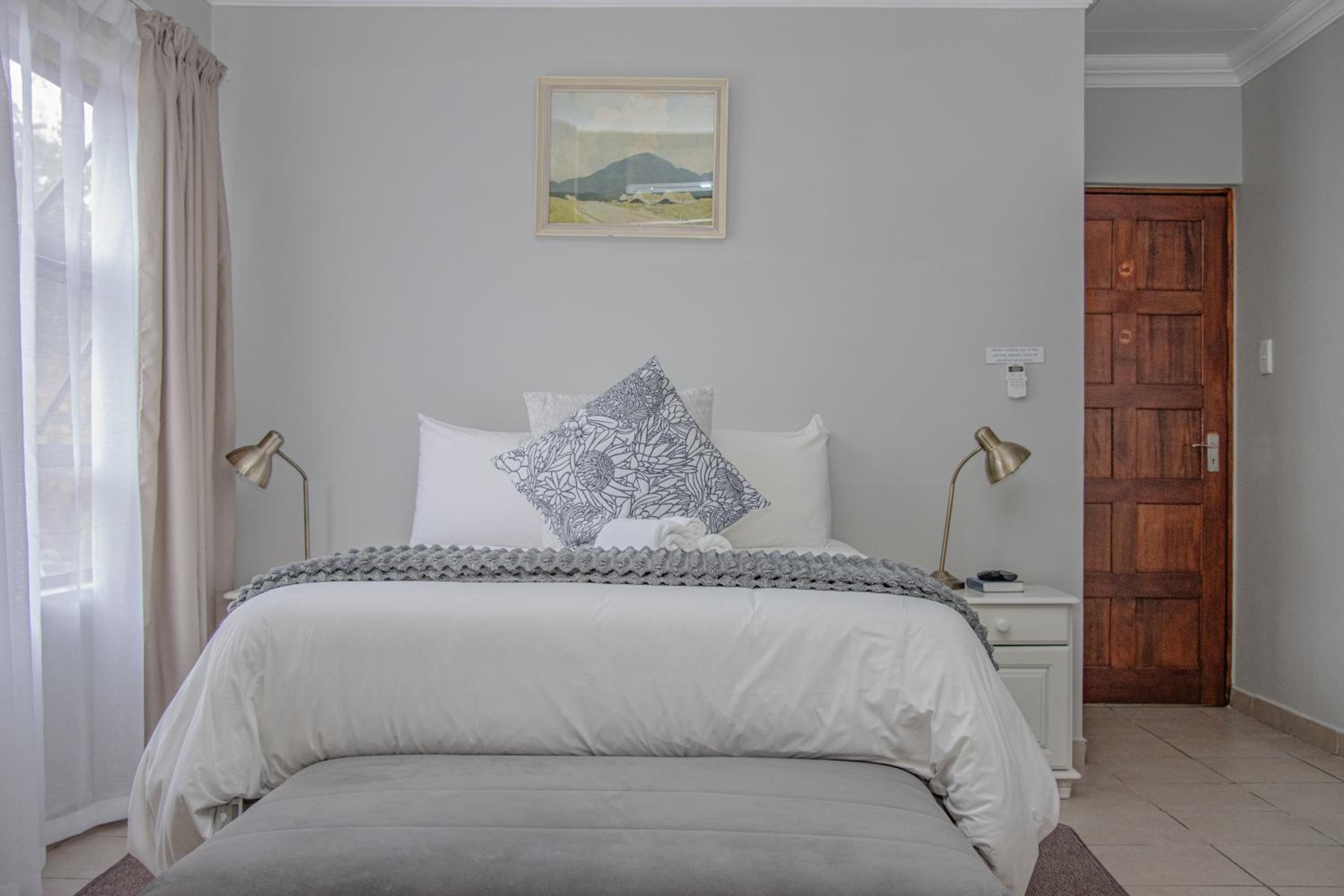 Woodpecker's Inn Guest House