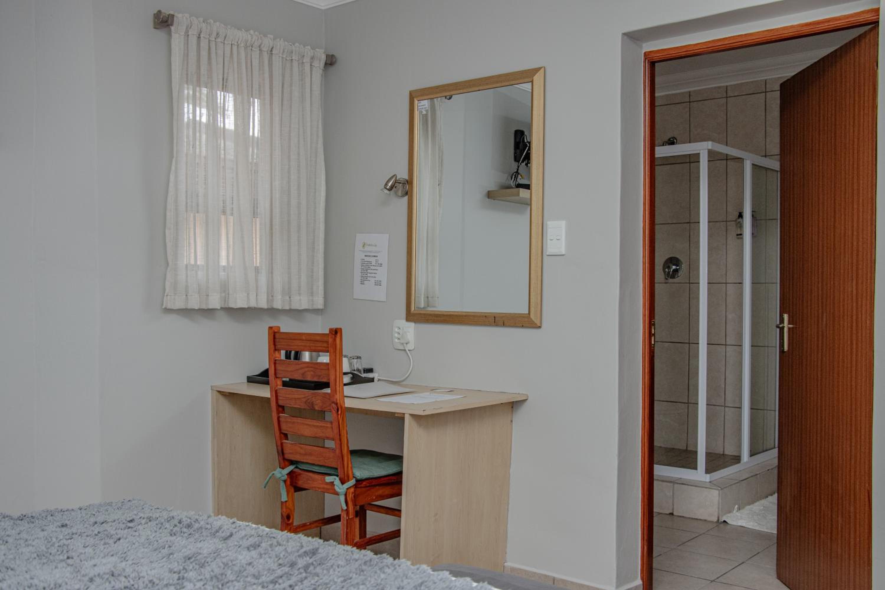 Woodpecker's Inn Guest House