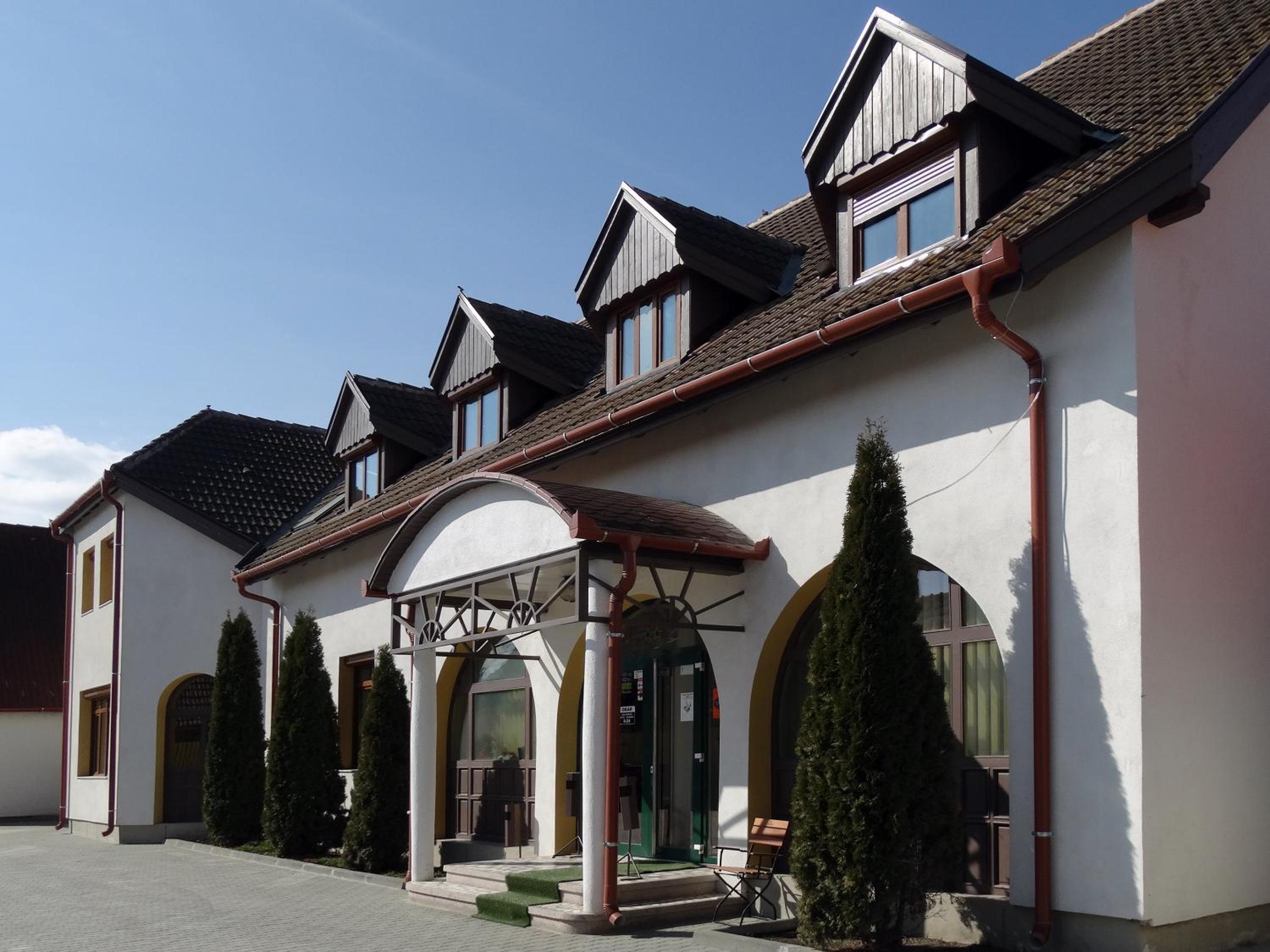 Hotel Prince Hotel - Image 1