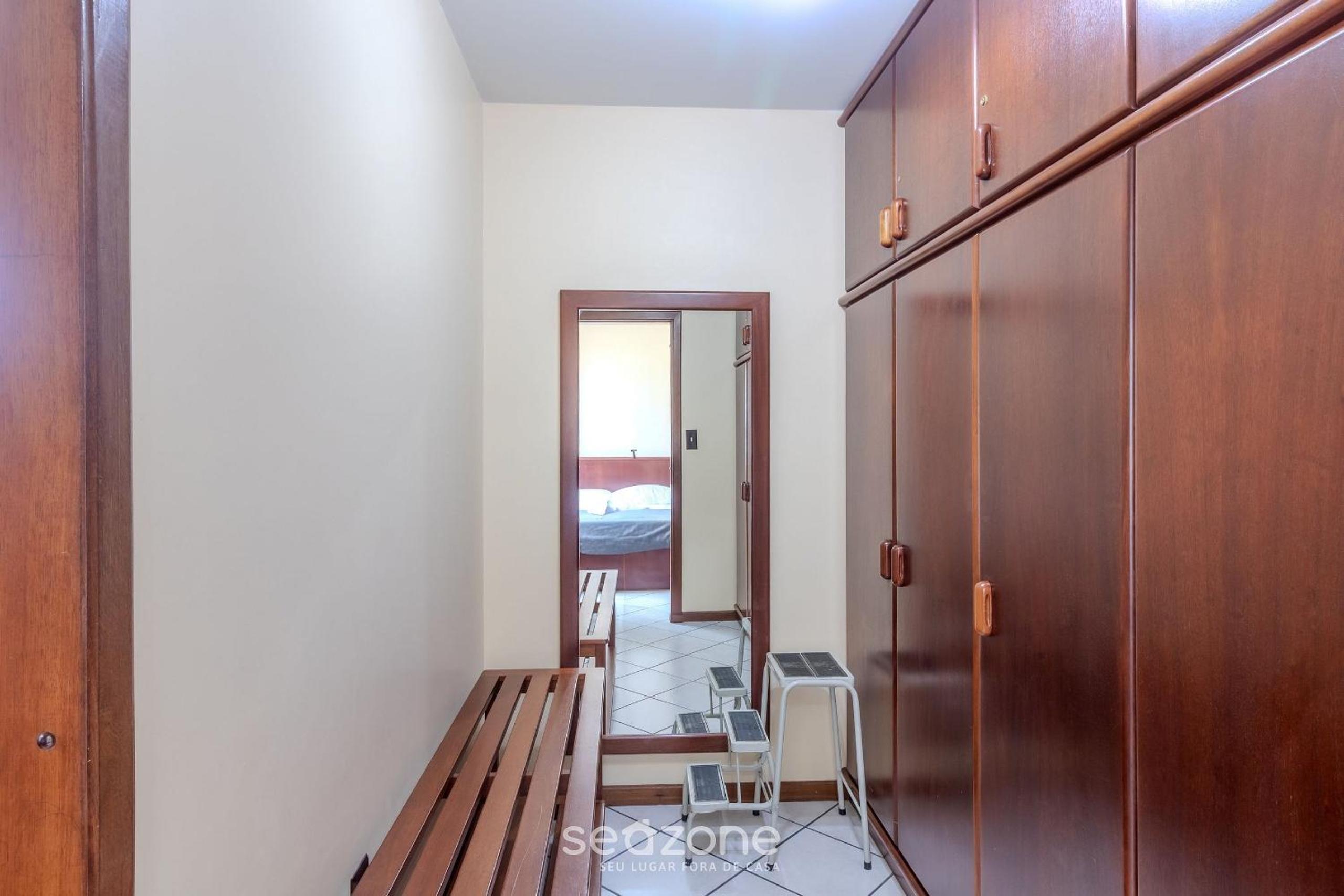3BR seafront apt w/ BBQ in Itapema CON0101