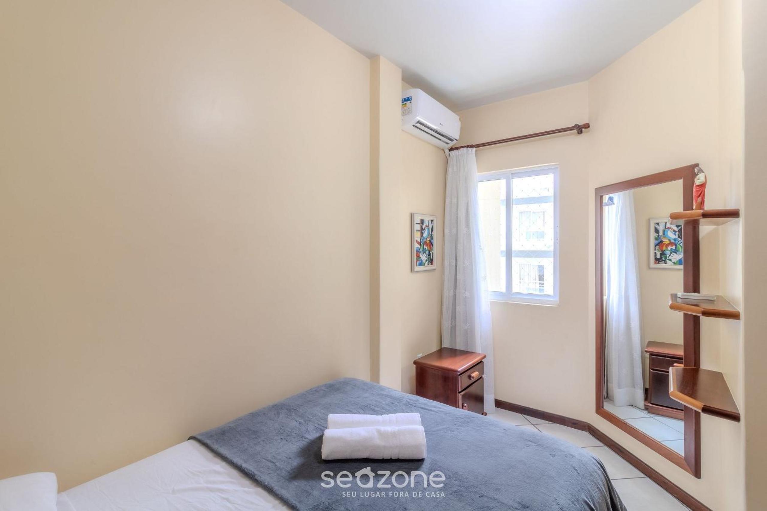3BR seafront apt w/ BBQ in Itapema CON0101