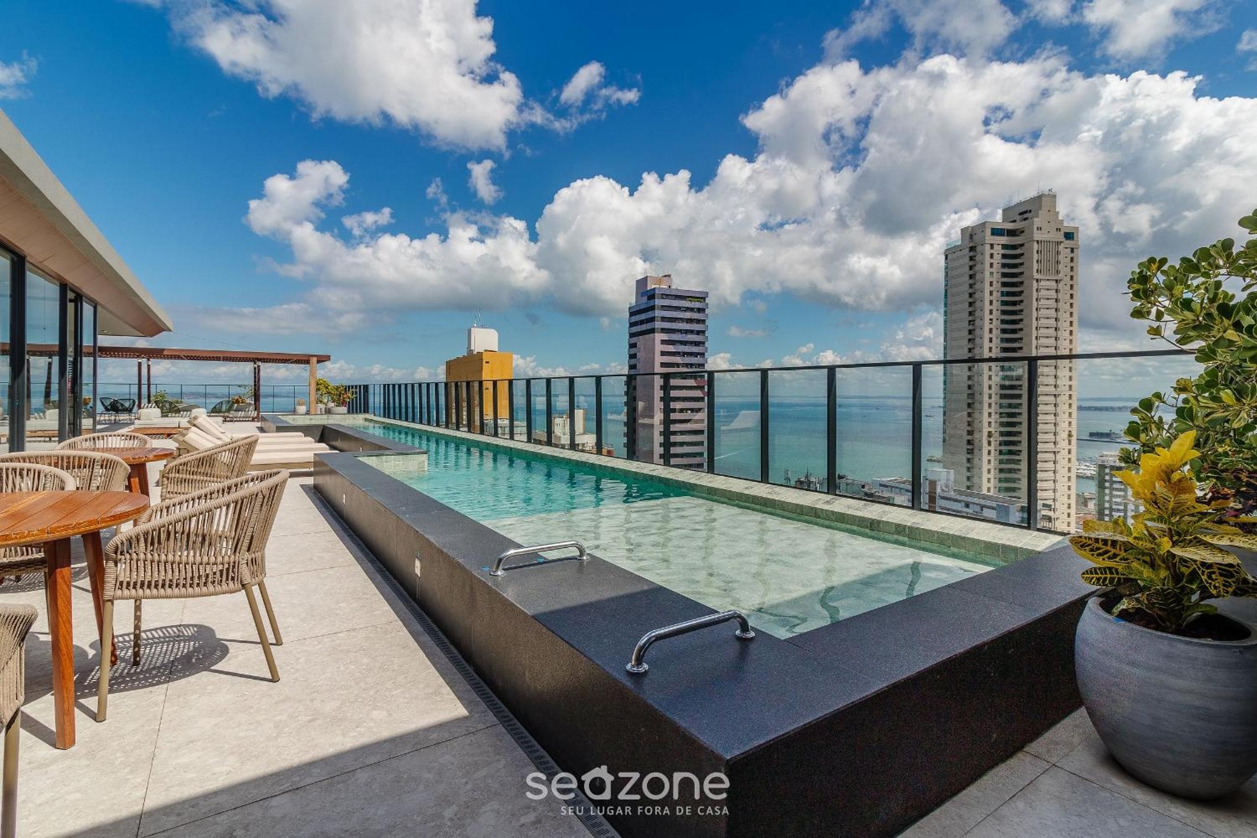 Stay with style and convenience in Salvador – LIV