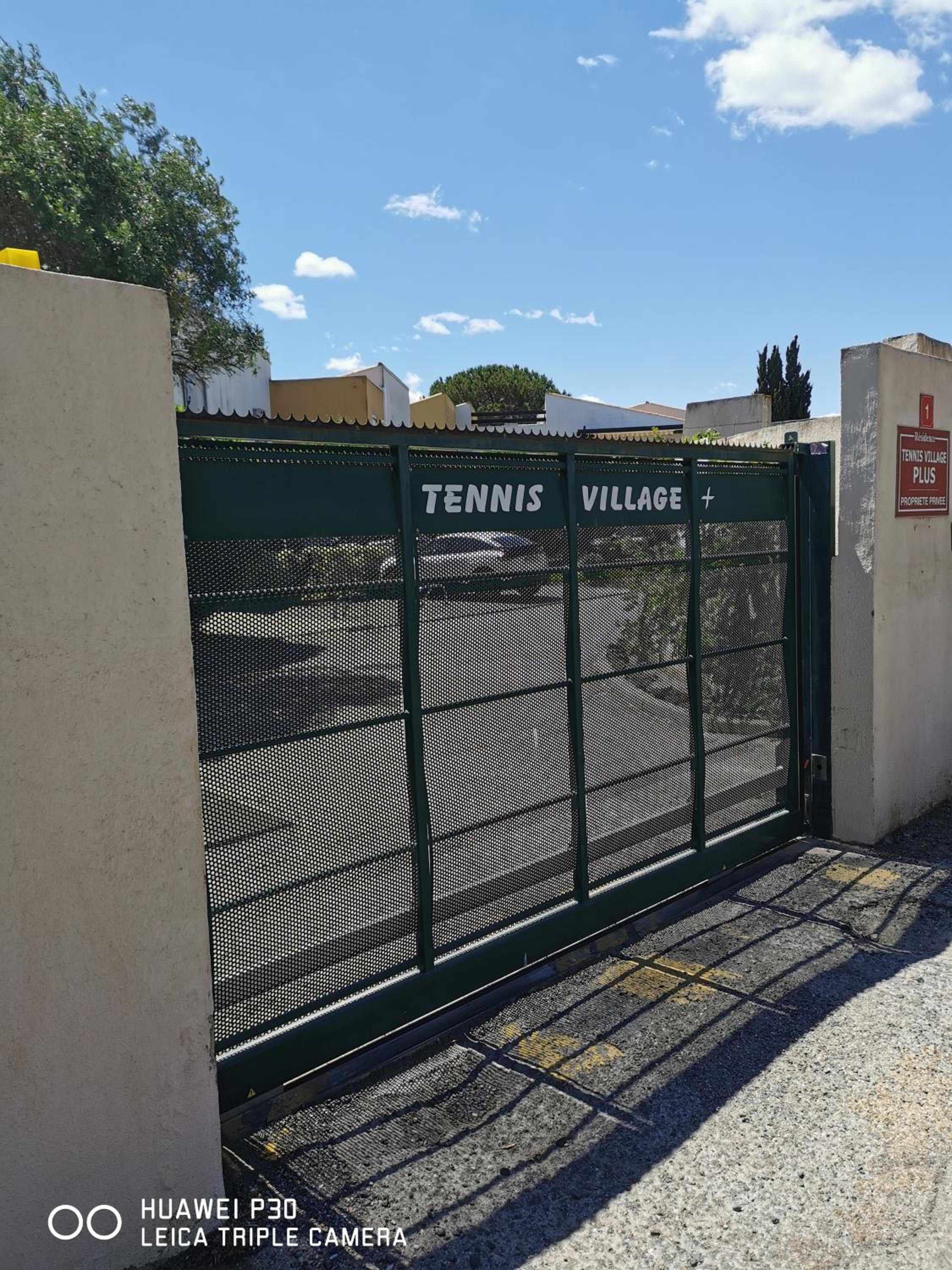 T1 très fonctionnel résidence Tennis Village piscine, Ping Pong, citypark, boulodrome