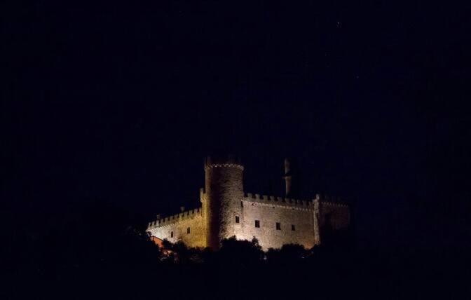 Casa Rural Castillo de Cáceres