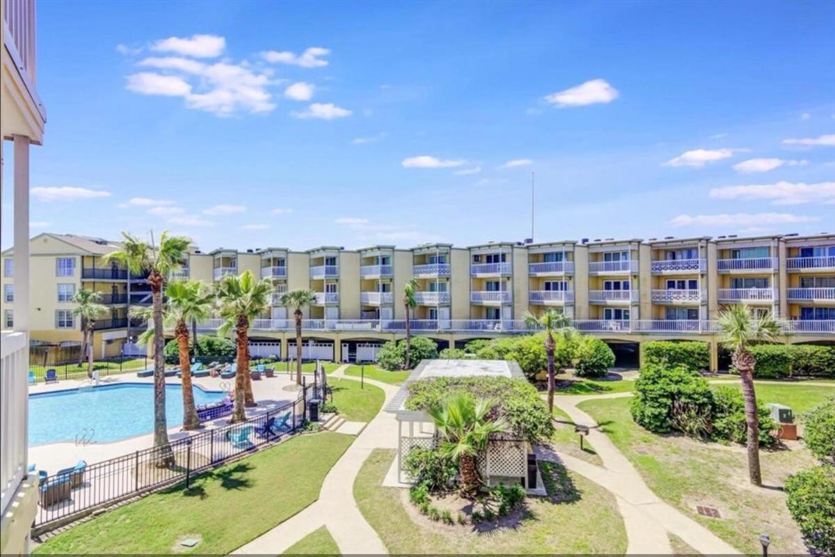 Ocean & Pool View - Hot Tub - 2 Pools - Gym - Tennis ct - Shoreline Stays 10