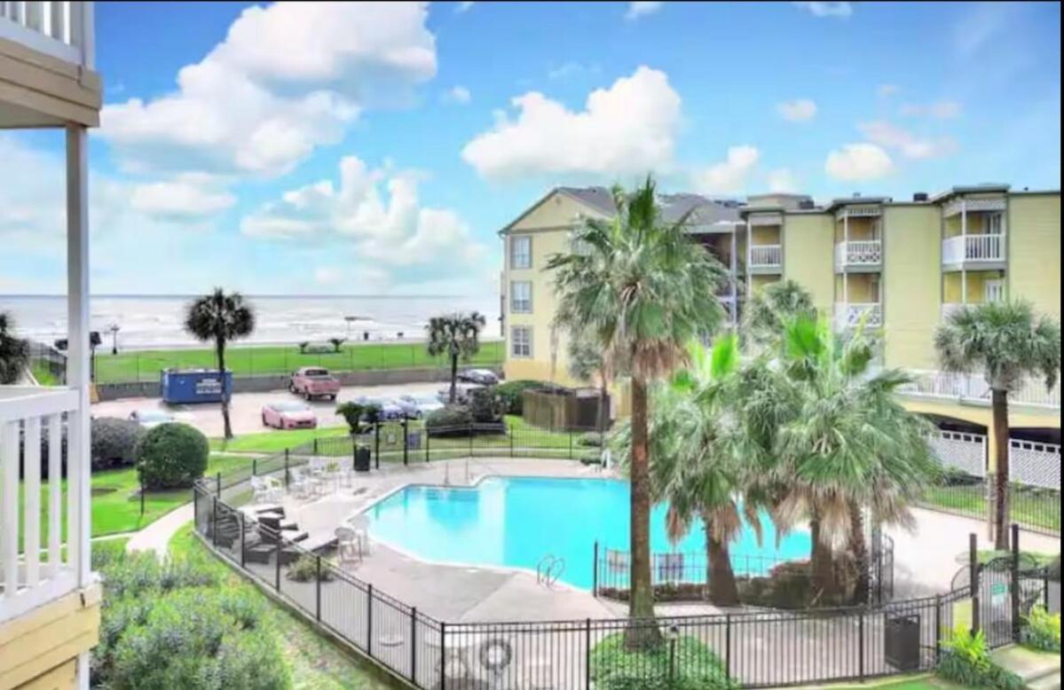 Ocean & Pool View - Hot Tub - 2 Pools - Gym - Tennis ct - Shoreline Stays 10