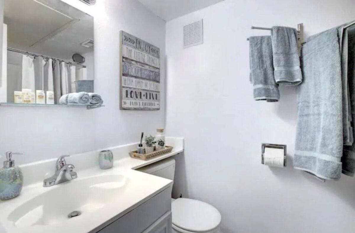 Ocean & Pool View - Hot Tub - 2 Pools - Gym - Tennis ct - Shoreline Stays 10