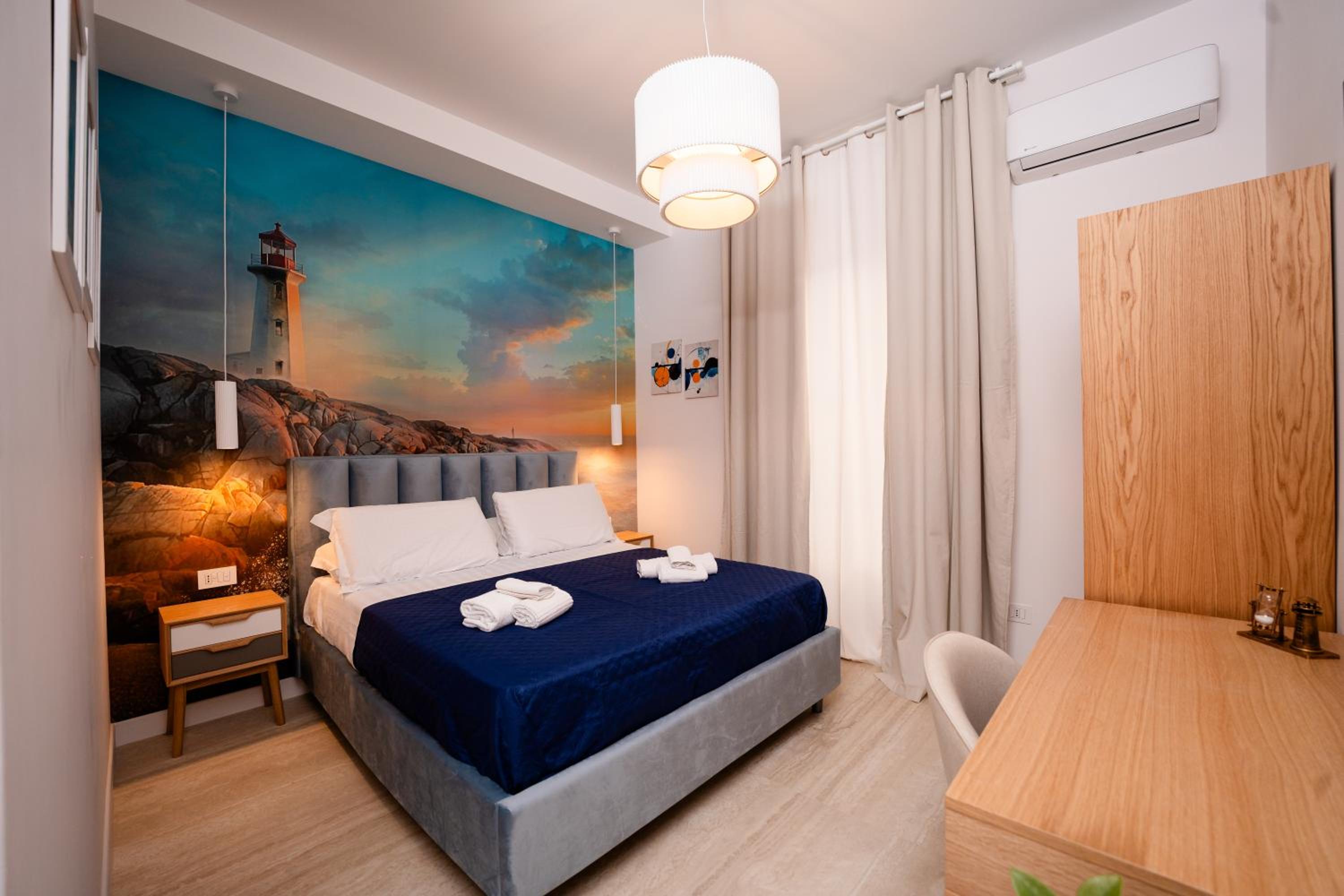 Four Points Suites