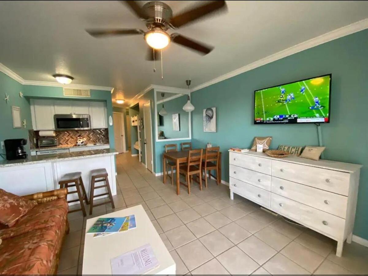 Ocean Views - Heated Pool - Hot Tub - Corner Unit - steps to beach - SS 29