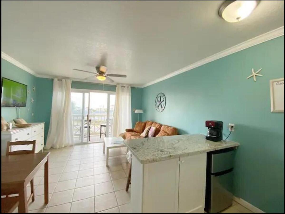 Ocean Views - Heated Pool - Hot Tub - Corner Unit - steps to beach - SS 29
