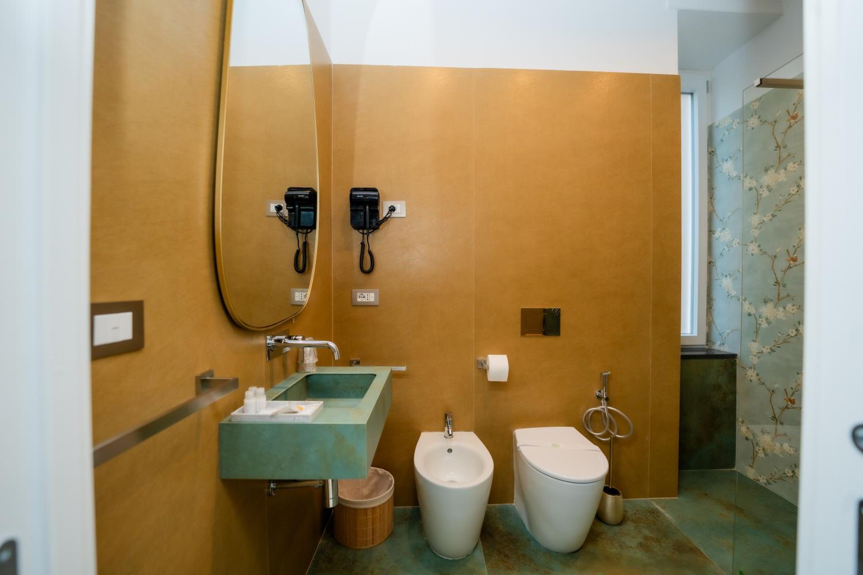 Four Points Suites