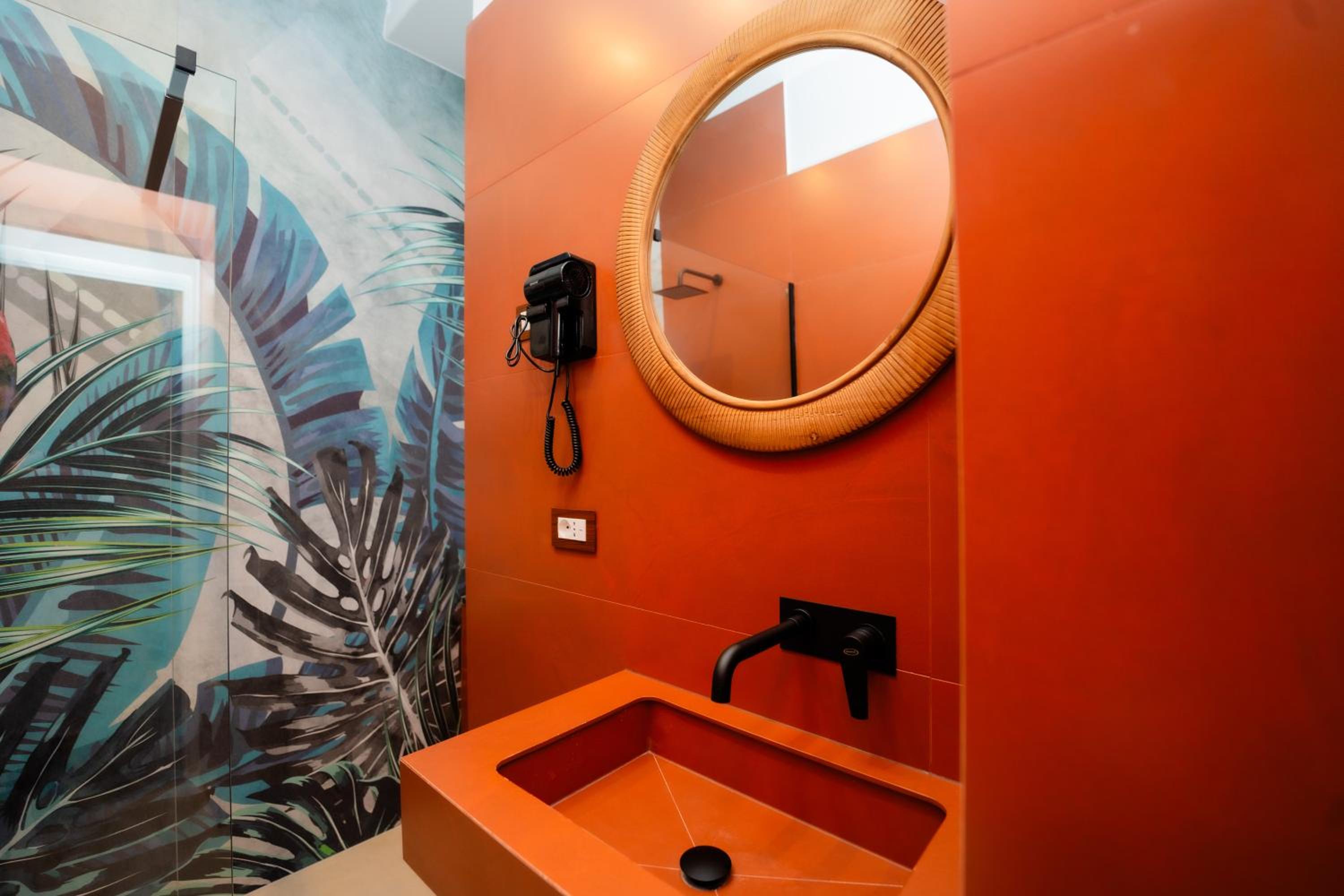 Four Points Suites