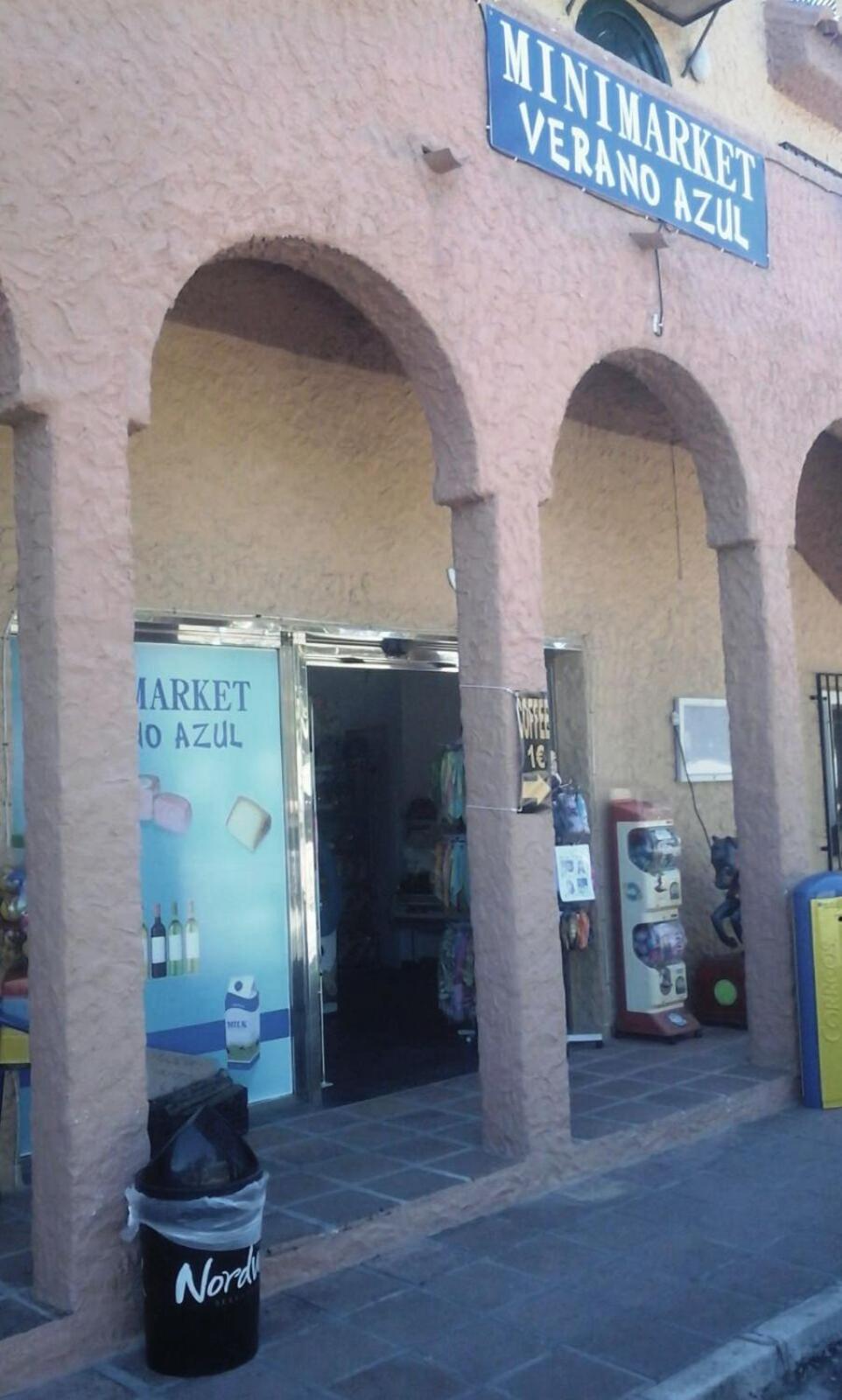Photo 18