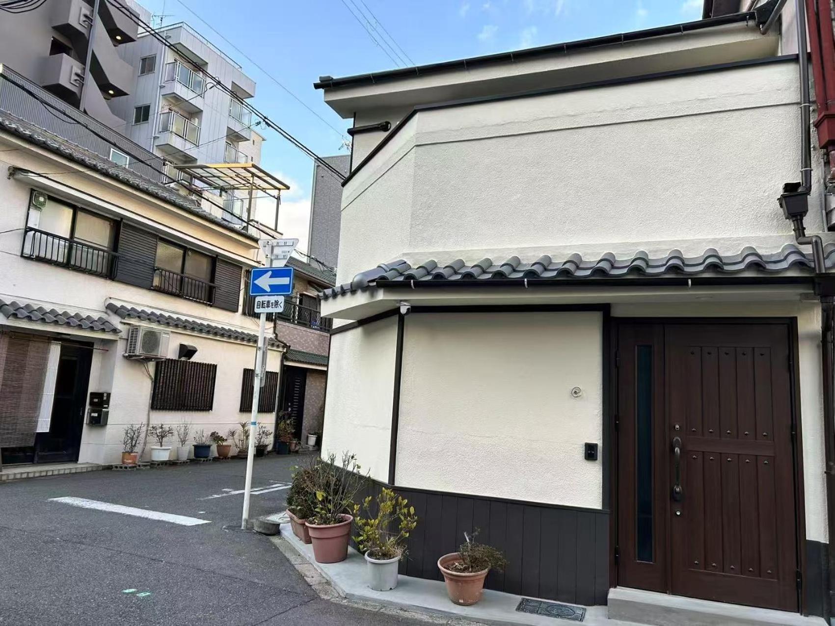 ASOBO OSAKA Kuromon 1st