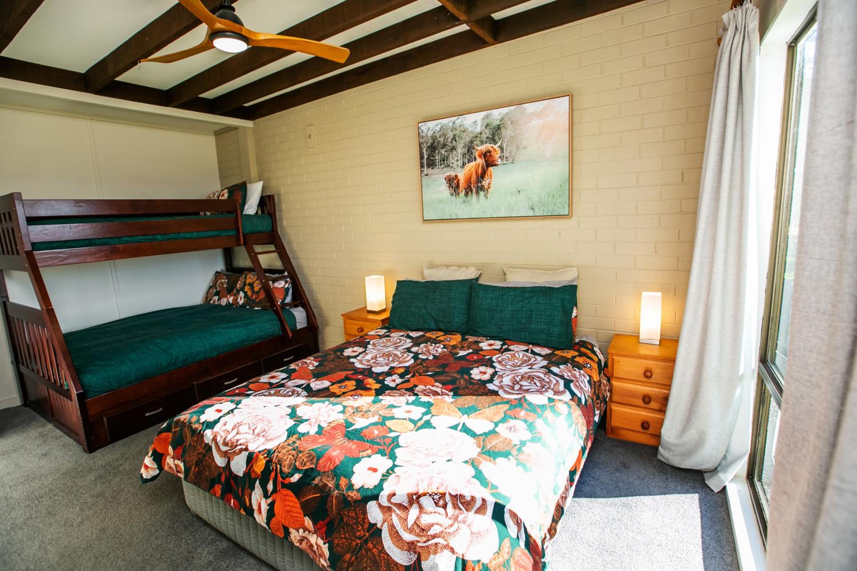 Bumblebrook Farm Motel