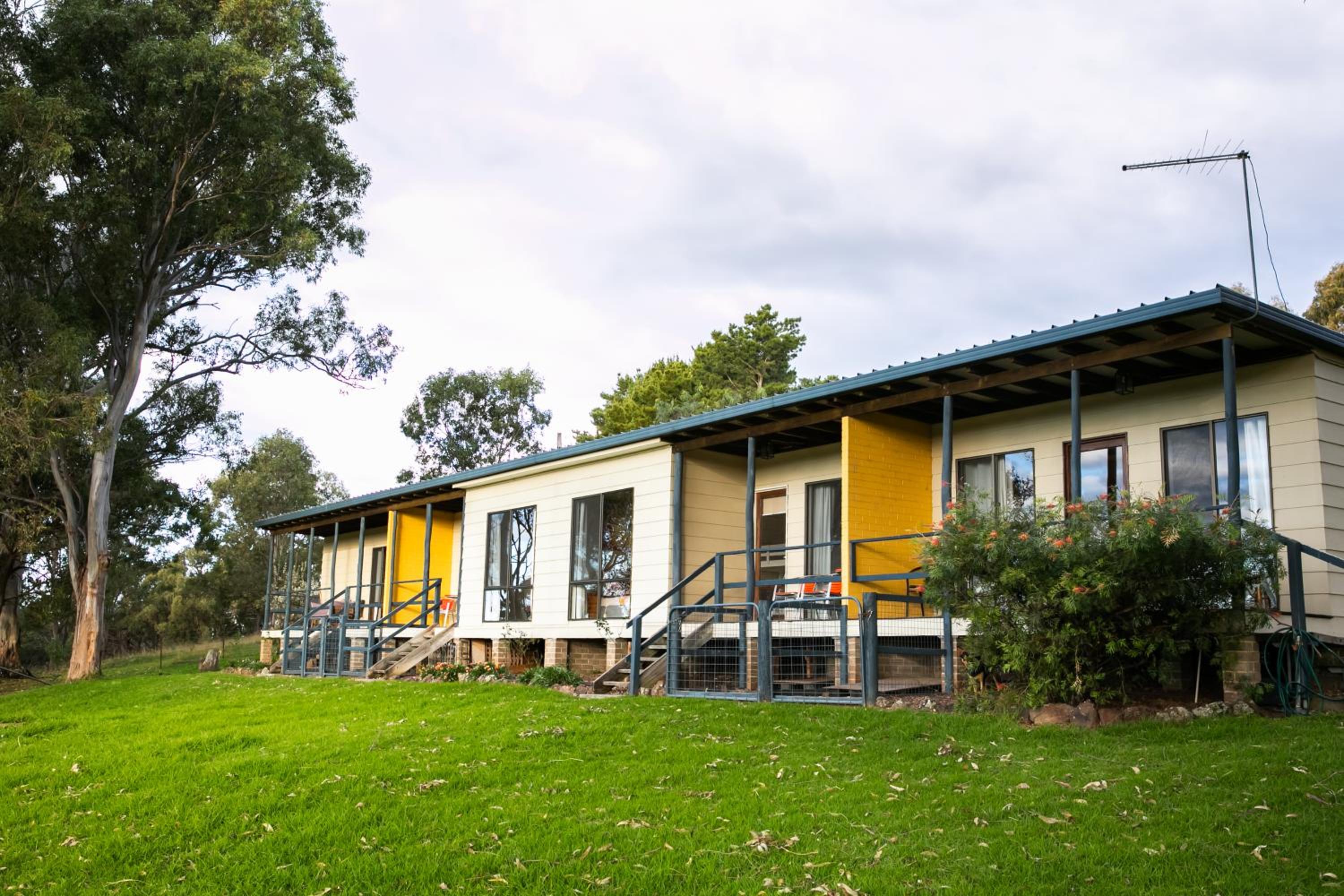 Bumblebrook Farm Motel