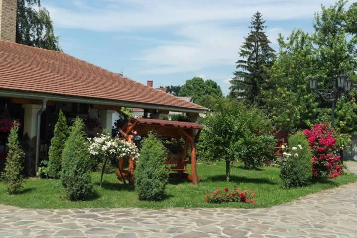 Photo 36