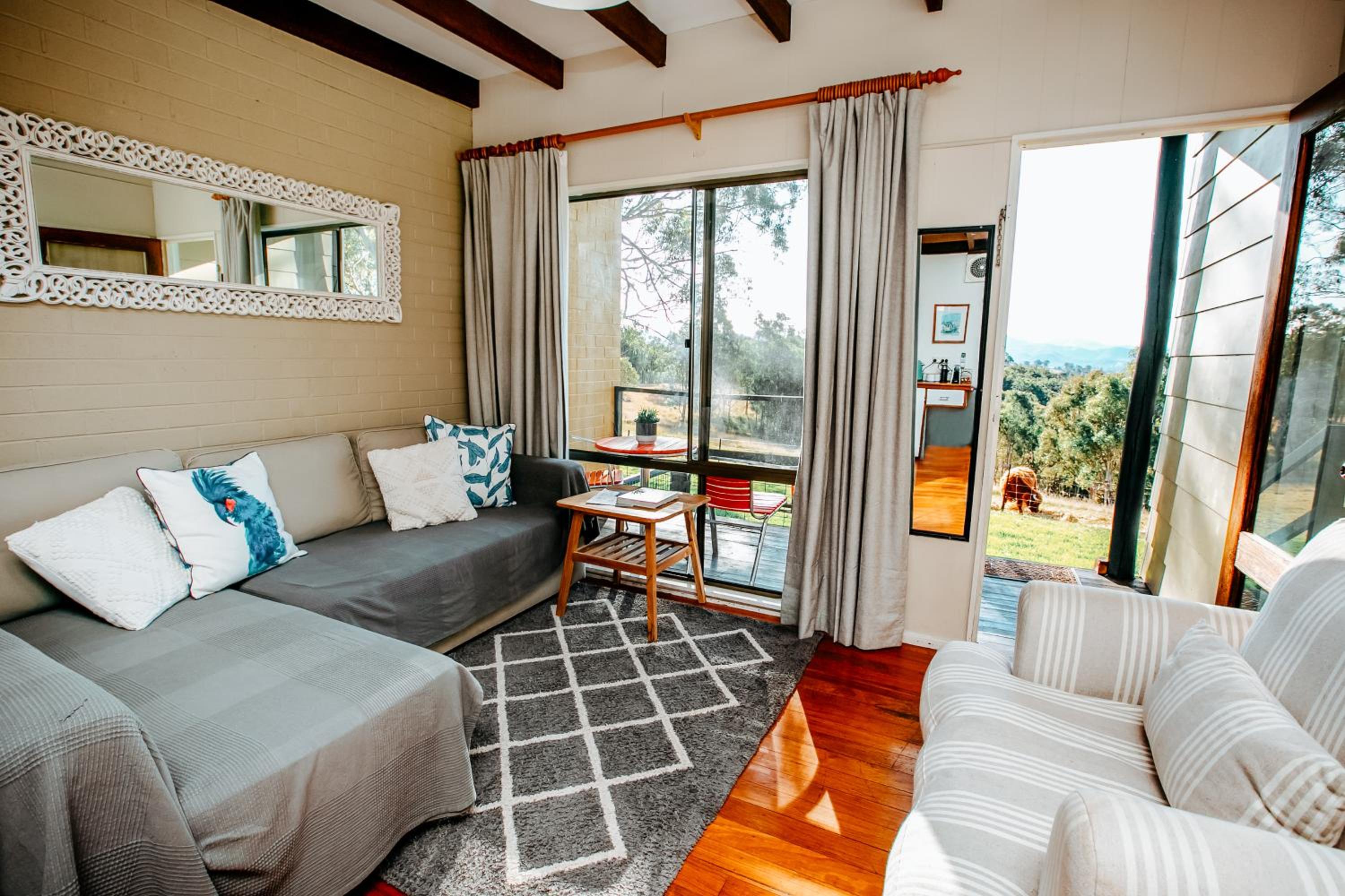 Bumblebrook Farm Motel